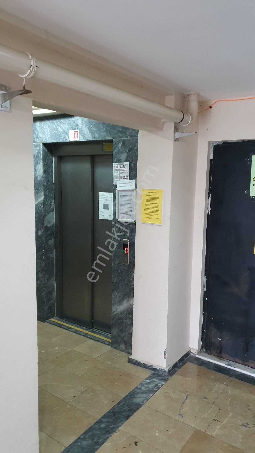 C13- Aydın, Efeler,1+0 Doğalgazlı Eşyalı 45 M² , Site İçinde - Görsel 3