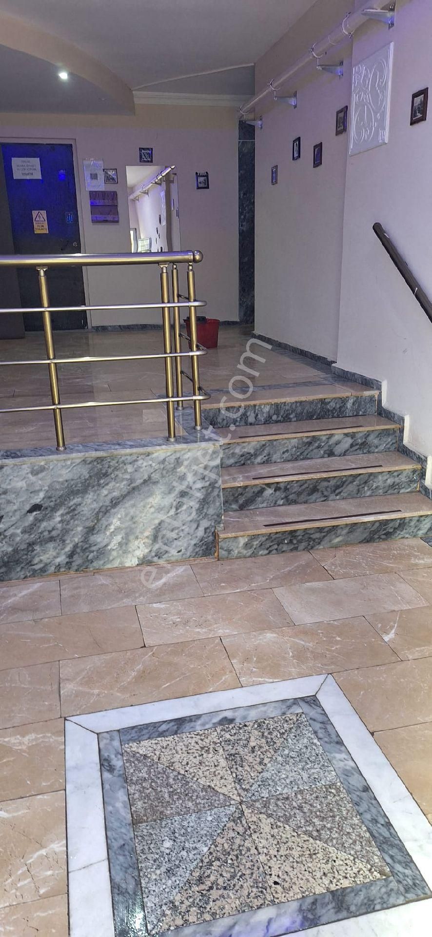 C13- Aydın, Efeler,1+0 Doğalgazlı Eşyalı 45 M² , Site İçinde - Görsel 4