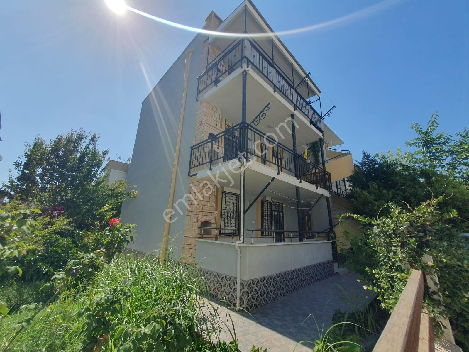 Altınoluk Denize 80 Mt Yağcılarda Deniz Manzaralı Orta Kat 2+1 Fırsat Daire