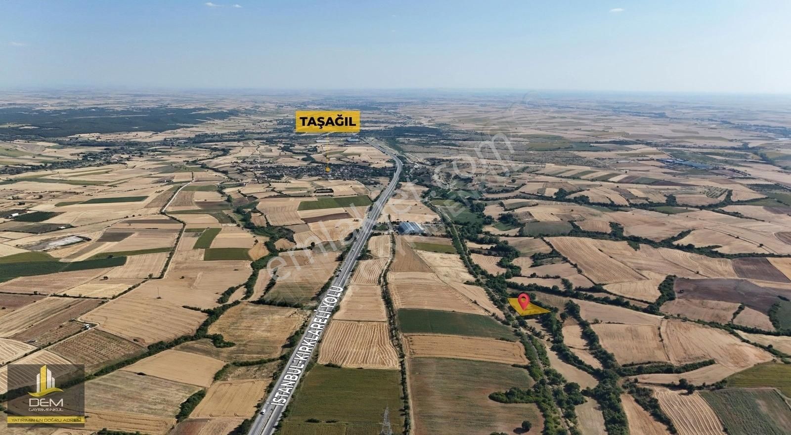 Taşağıl'da Çevreyolu Yanında Babaeski'ye 7 Dk Çaplı Yollu Tarla