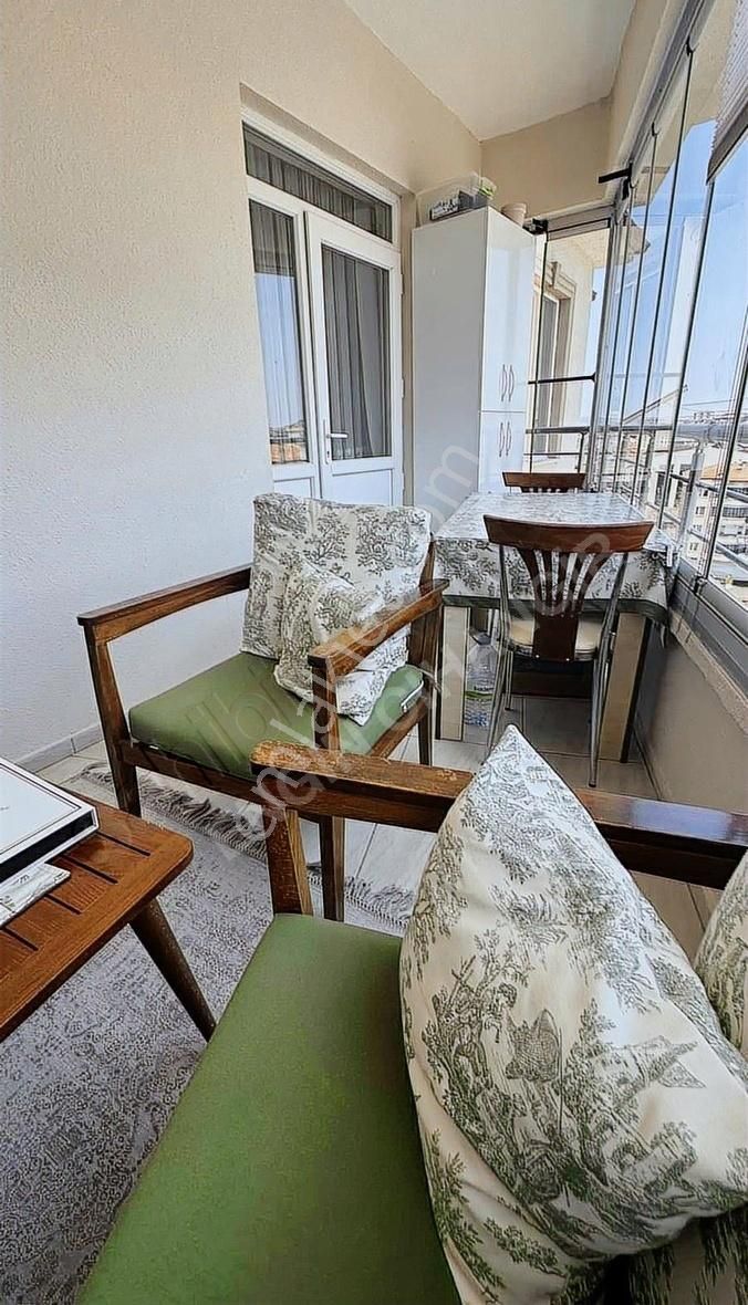3+1 Parasına Satılık 170 M2 4+1
