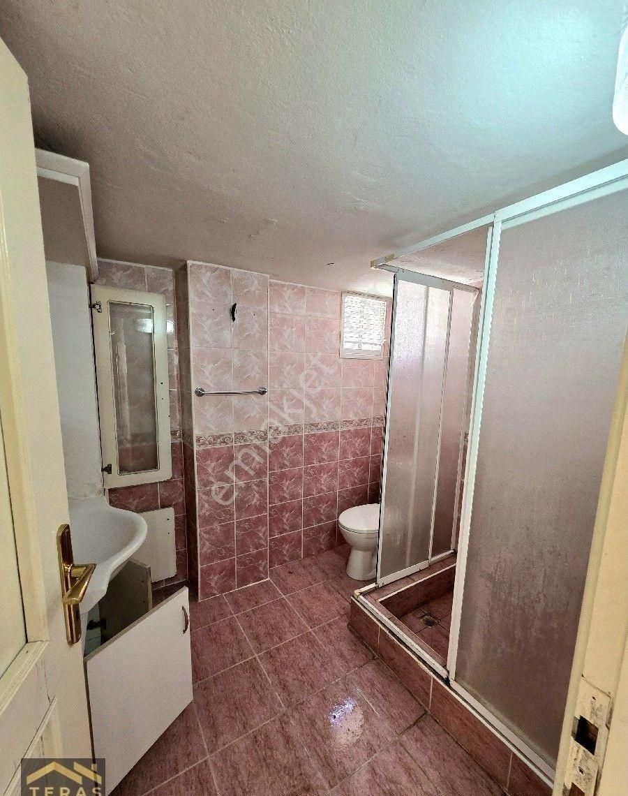 Yeni Ömerli Mahallesinde ( Şehir Merkezi) Kombili Kiralık Dairemiz
