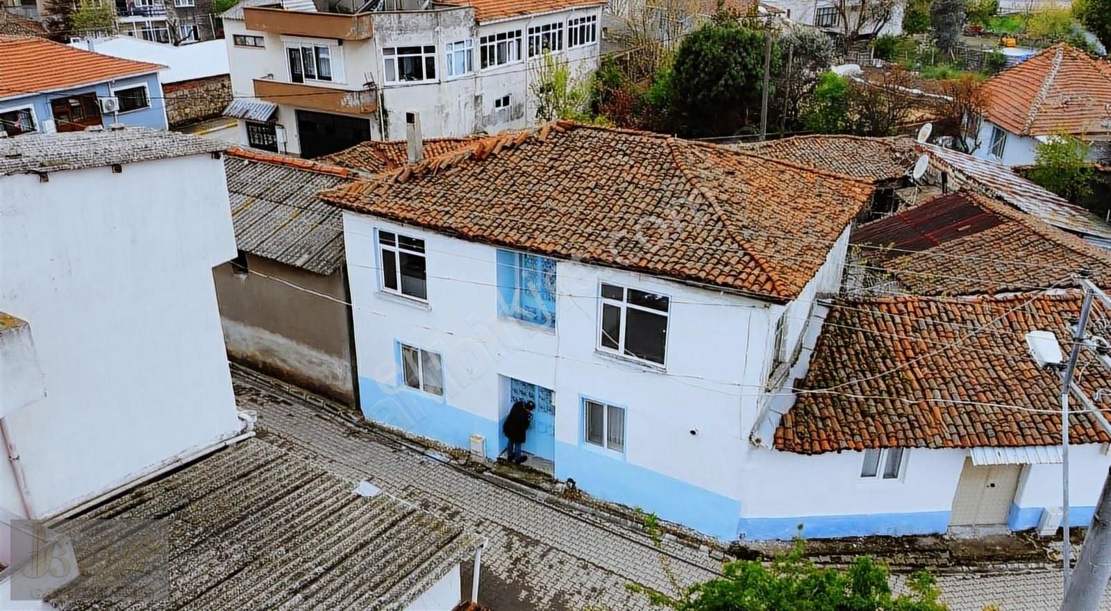 Çanakkale- Biga-gümüşçay Beldesin'de- Satılık _ Müstakil Ev