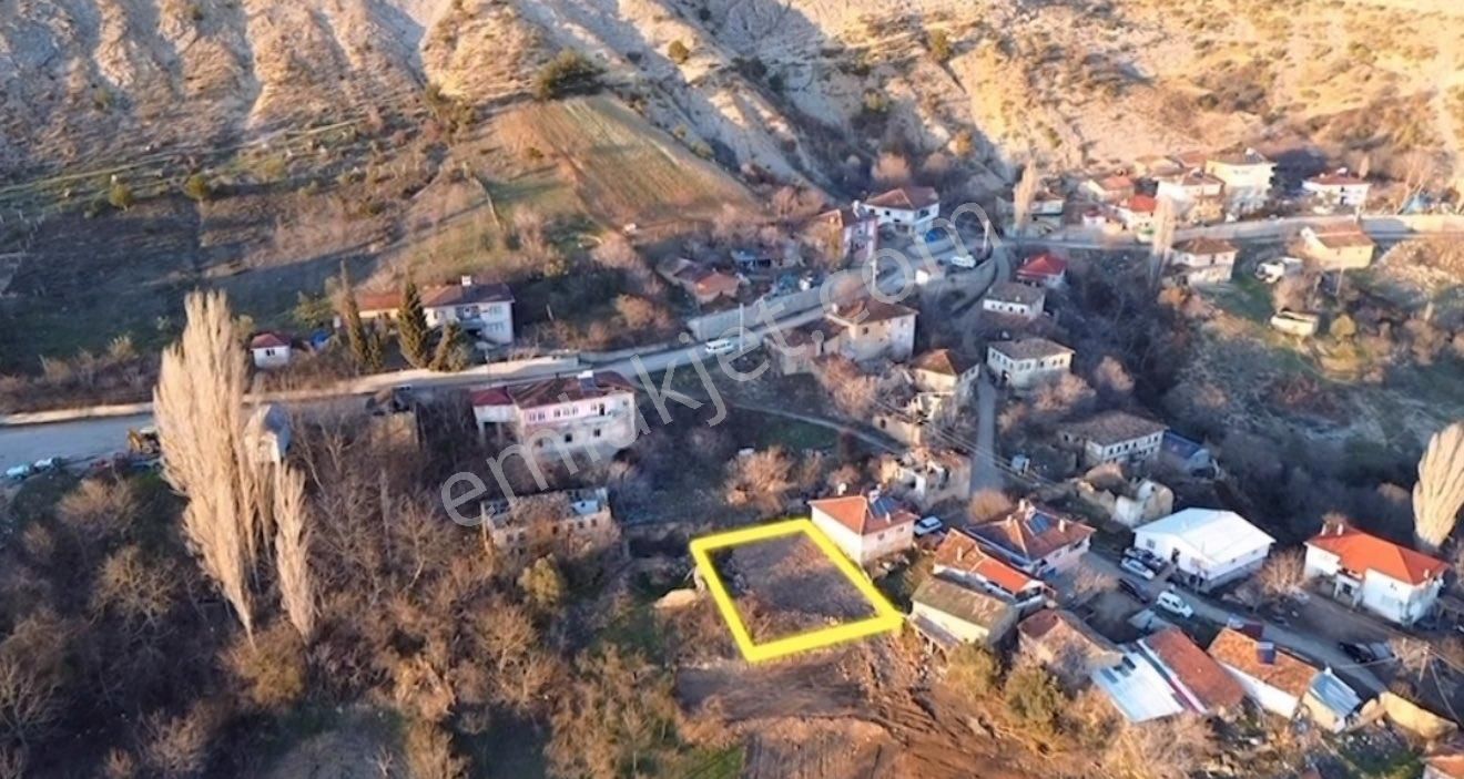 Sakarya Geyve Hisarlık Mahallesin’de Yapıya Musait Arsa