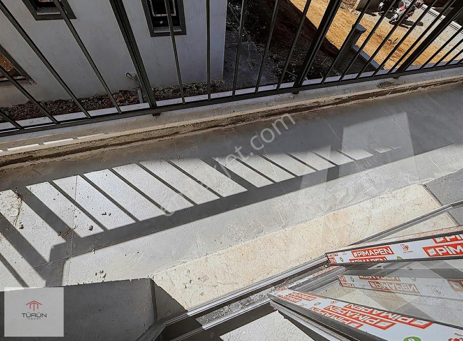 Fethiye Karaçulha Mahallesinde Ara Kat 1+1 Satılık Daire