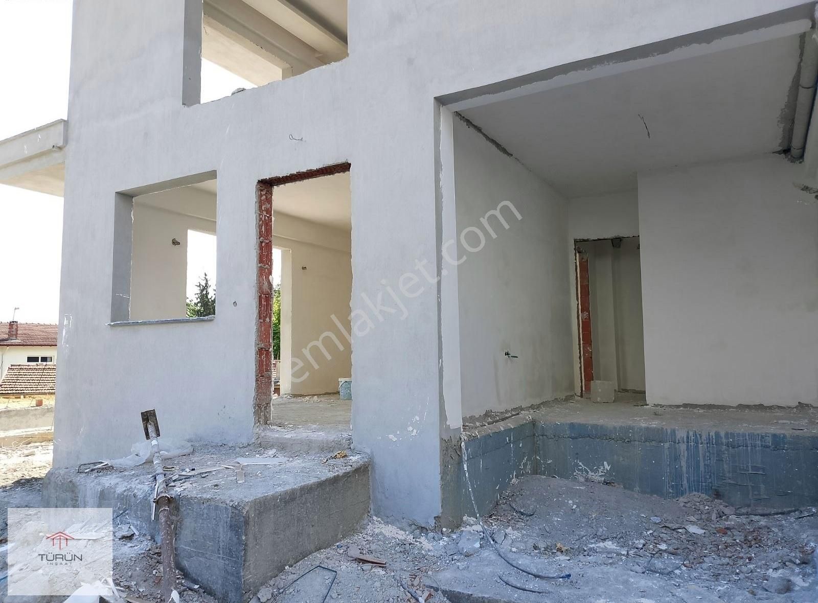 Seydikemer Geriş Burnu Havuzlu 1+1