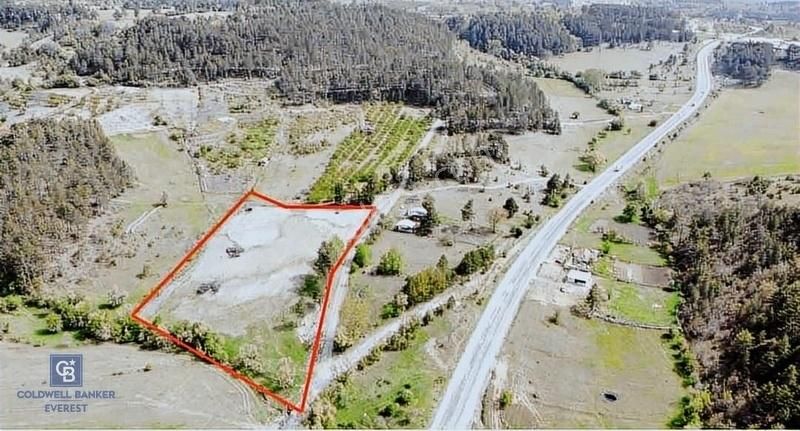 Keles Yenice Mahallesinde Satılık 9.024 M2 Yola Cephe Tarla