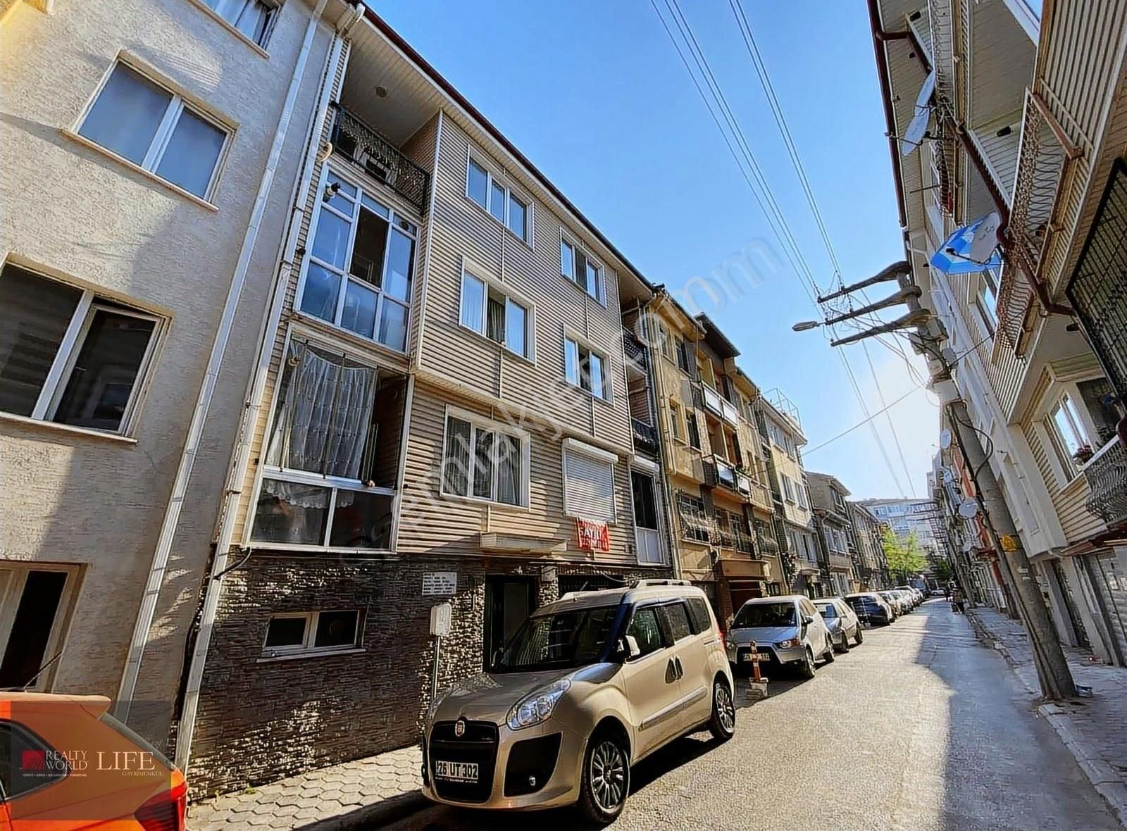Rw Lıfe// Satılık 3+1 Ömerağa Mah. Sevim Sk. Sakarya2 Cd. Yakını