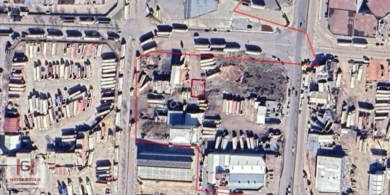 Taşlıca Mah Nakliyatçı Sitesi Civarı 700 M² Satılık Ticari Arsa