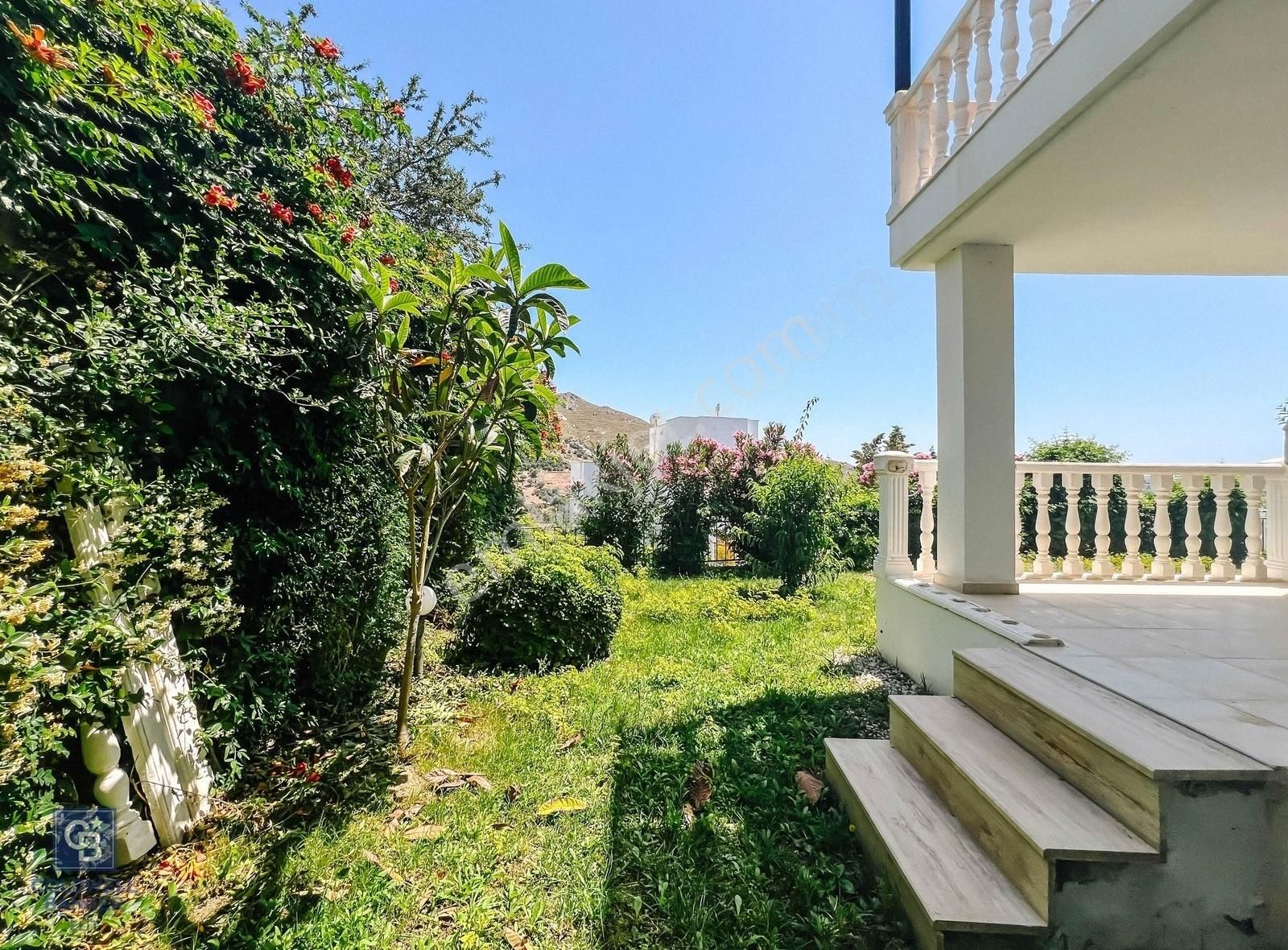 Bodrum Yalıkavak'ta, Havuzlu Sitede Dönemsel Kiralık Daire