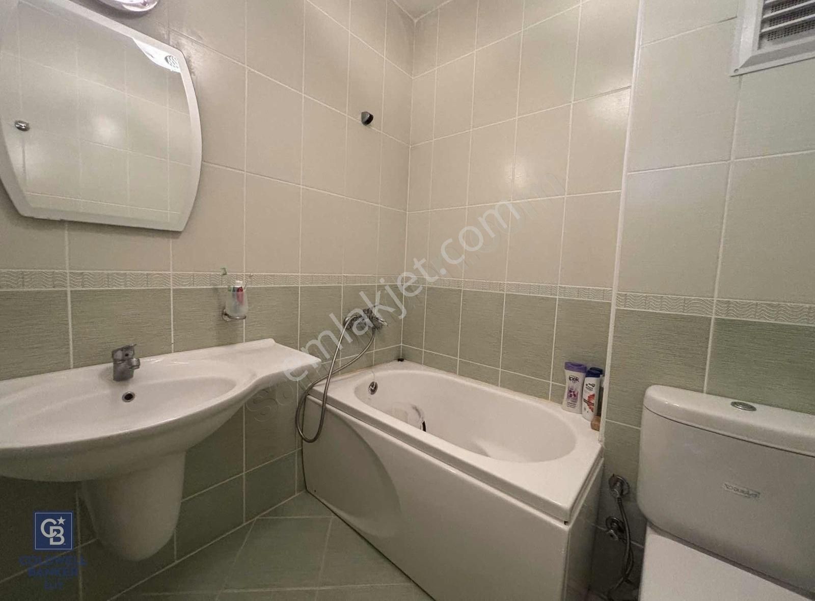 Gümüşlük'te Merkezi Konumda Havuzlu Sitede 2+1 Üst Kat - Görsel 13