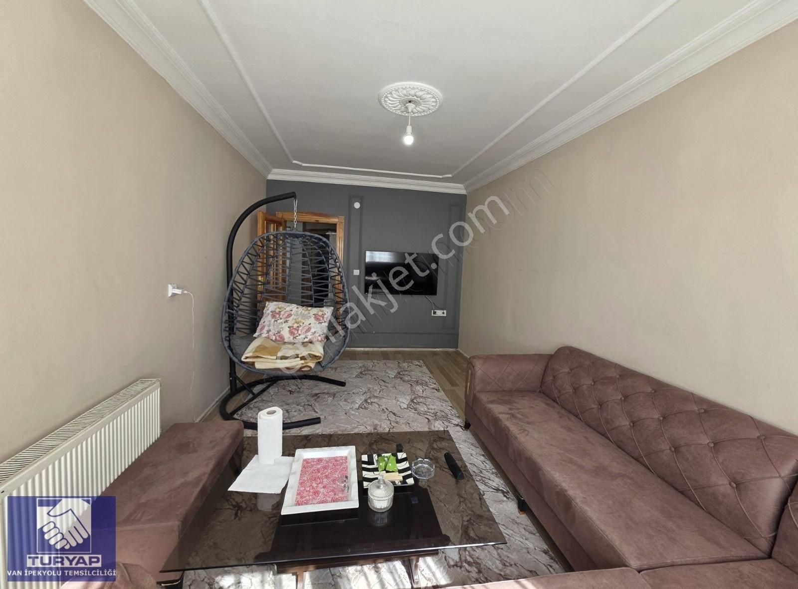 Turyap'tan Çarşı Merkezde Satılık 1+1 Daire