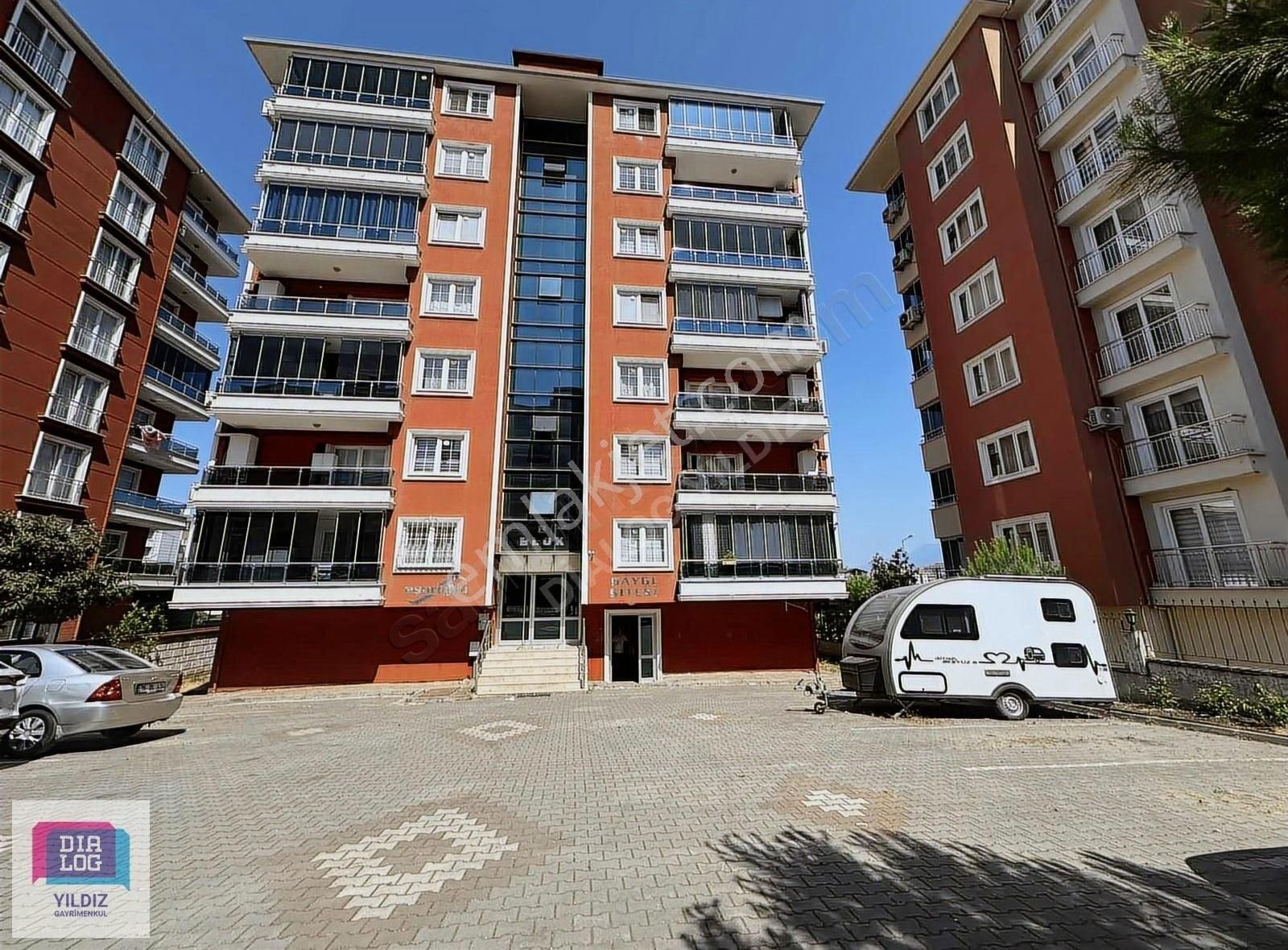 Dialog Yıldız / Yunuseli Mh. Cns Evleri Kiralık 3+1 Daire