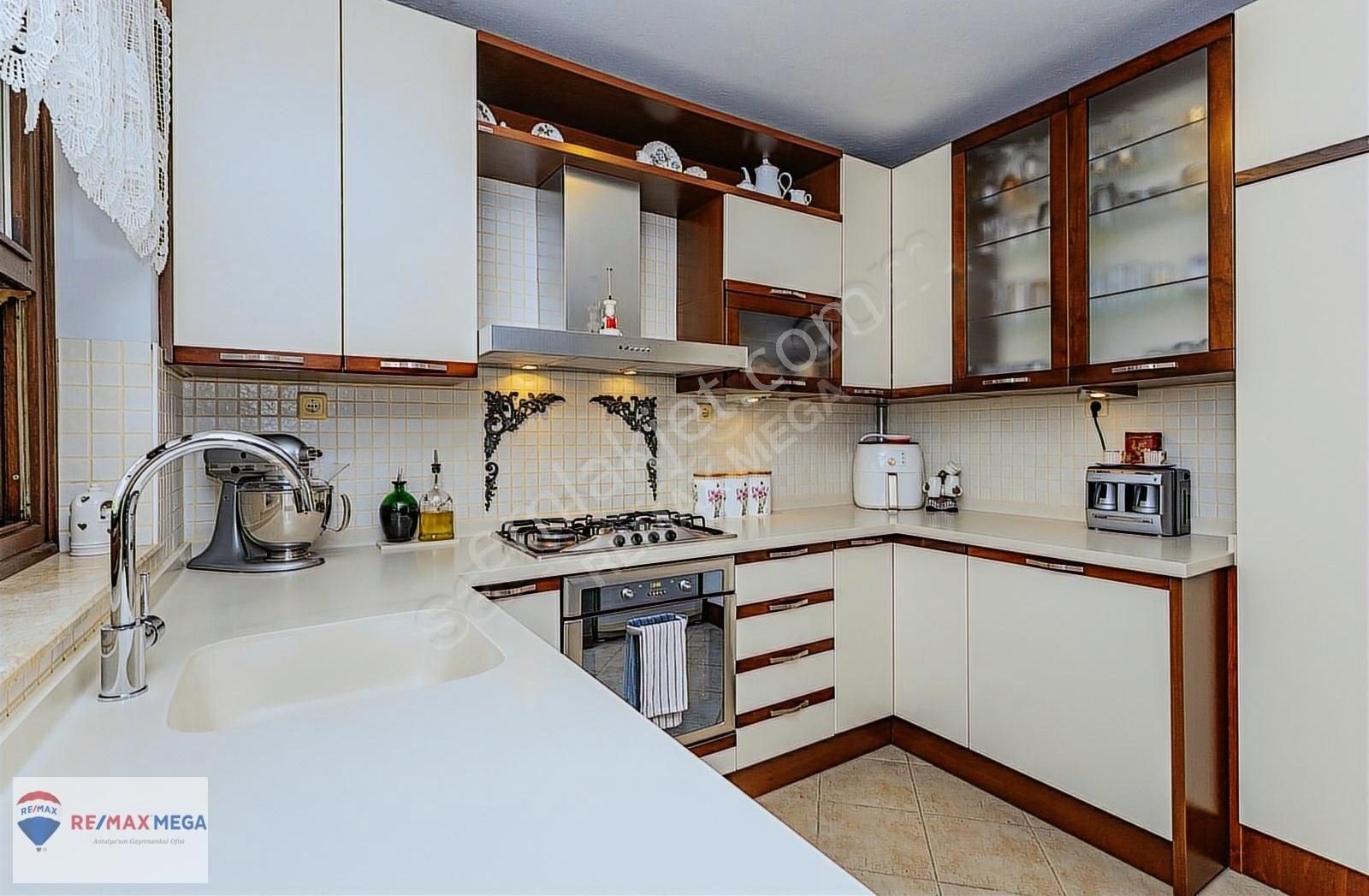 Göynük'te Orman Manzaralı Eşyalı 3+1 Müstakil Villa - Görsel 28