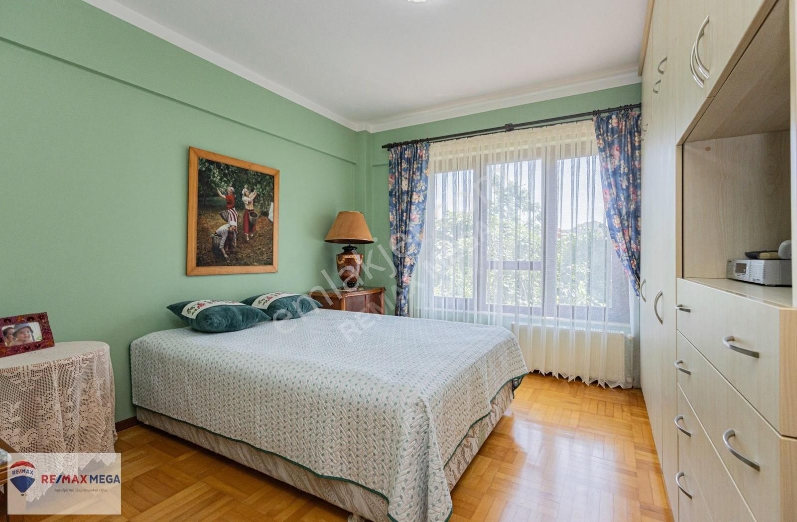 Göynük'te Orman Manzaralı Eşyalı 3+1 Müstakil Villa - Görsel 31