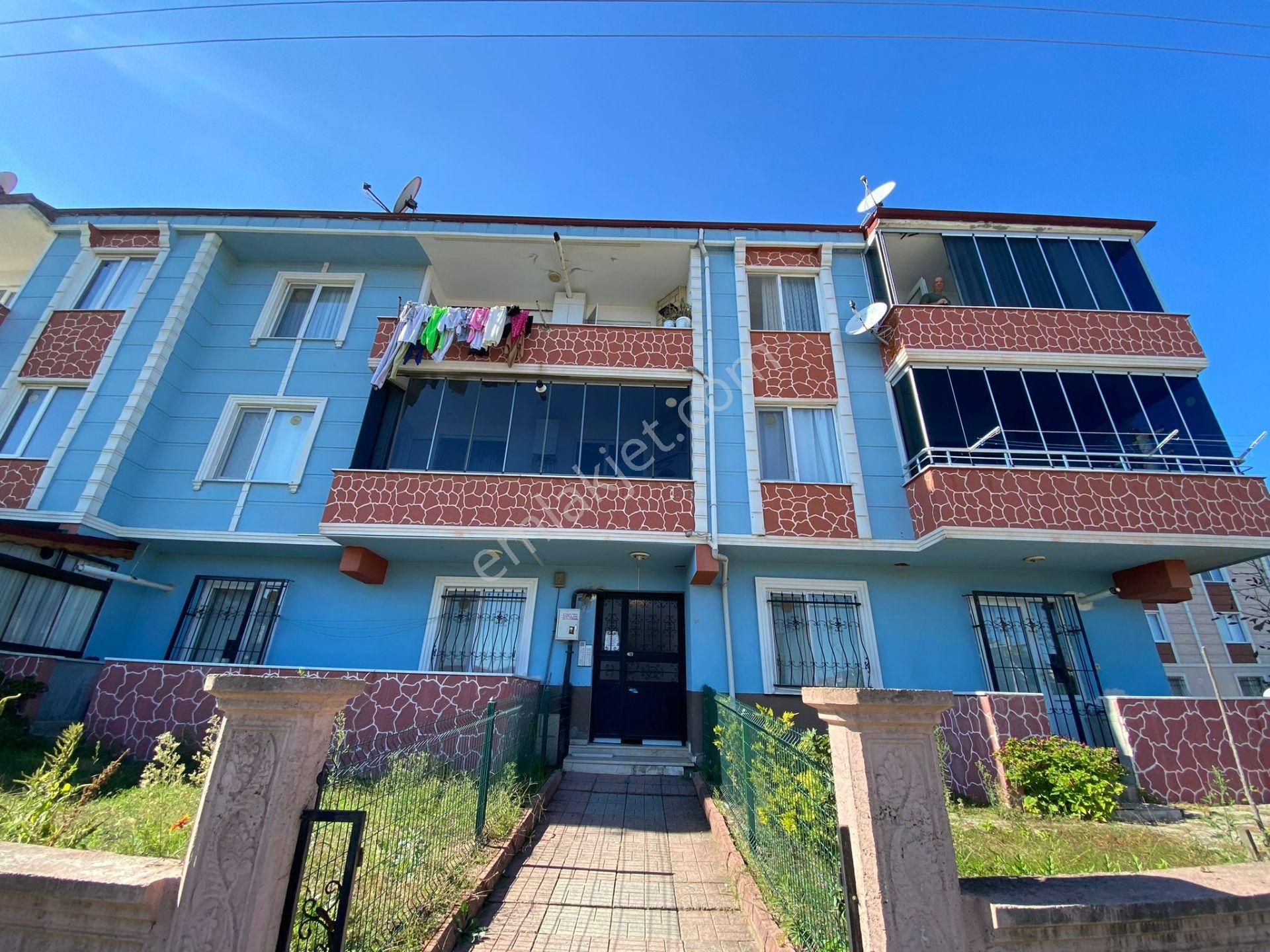 Meyrada Fırsatlar Devam Ediyor !! Aziziye Mahallesinde Bakımlı 2+1 Daire