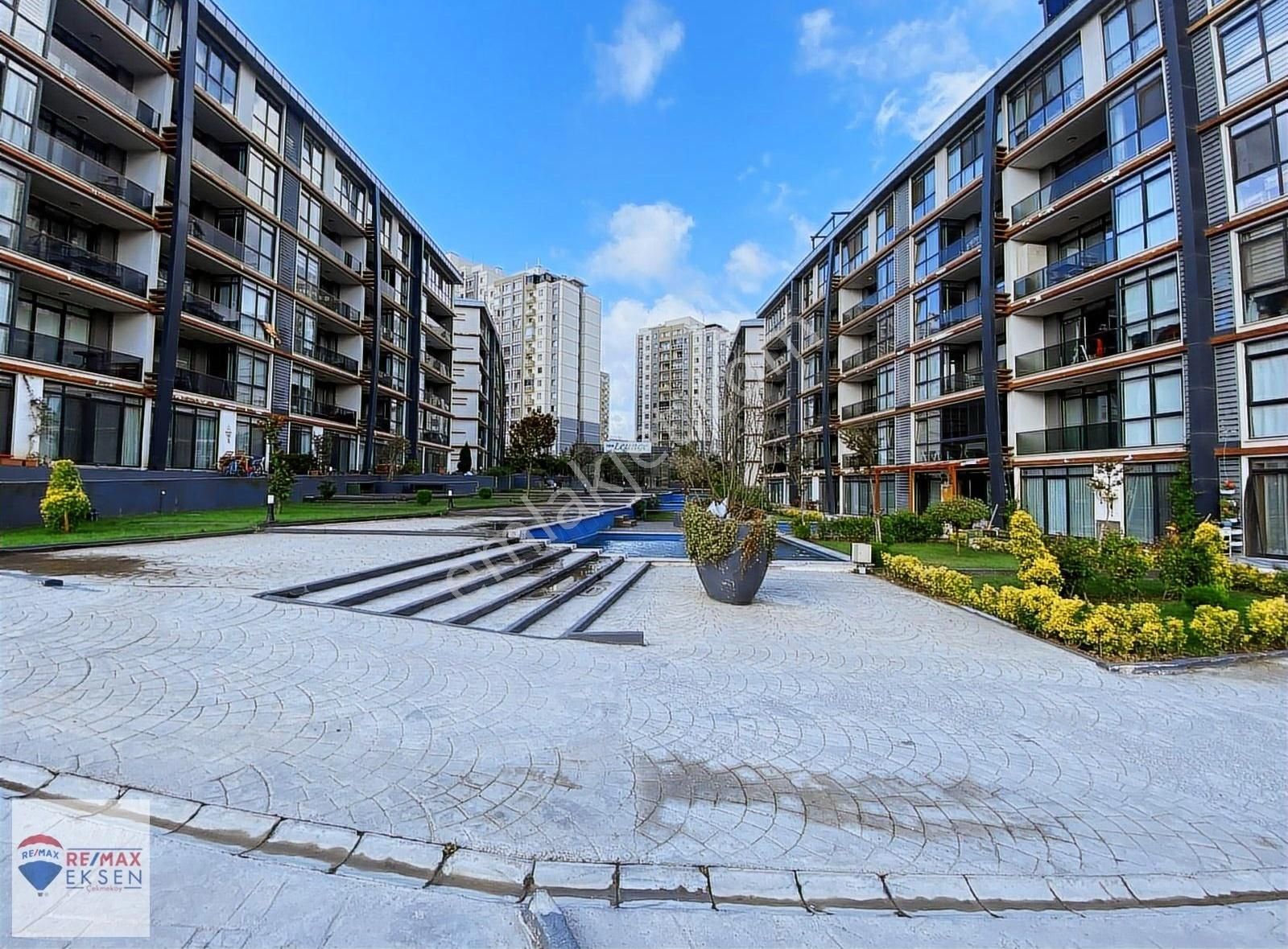 Çekmeköy New Nişantepe Site Uzmanı N.aktepe'den 1+1 Kiralık