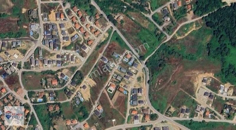 Şile Çavuş Mahallesinde Konumu Güzel Müstakil Villa Arsası
