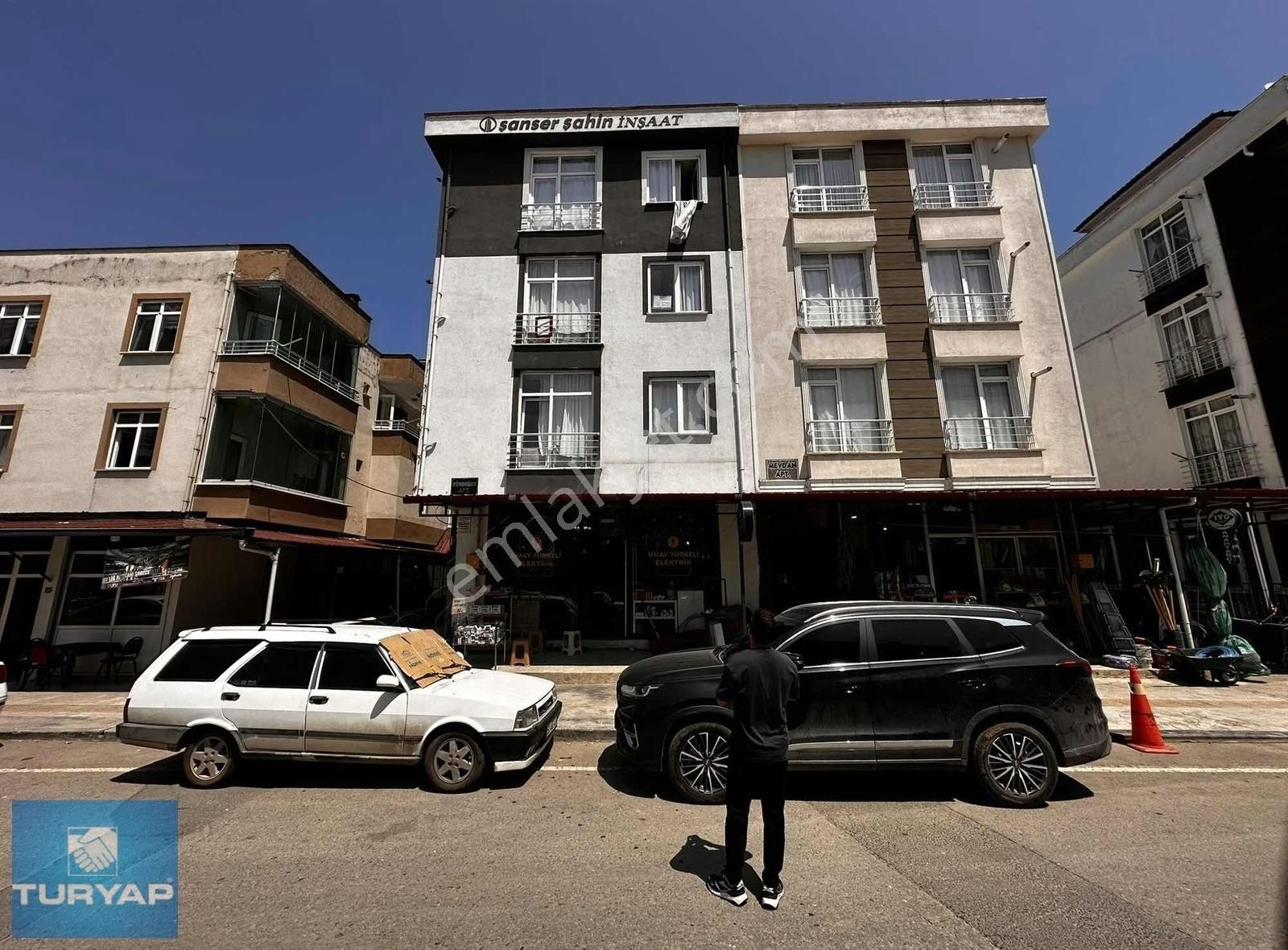Ordu Cumhuriyet'te Eşyalı Satılık Daire
