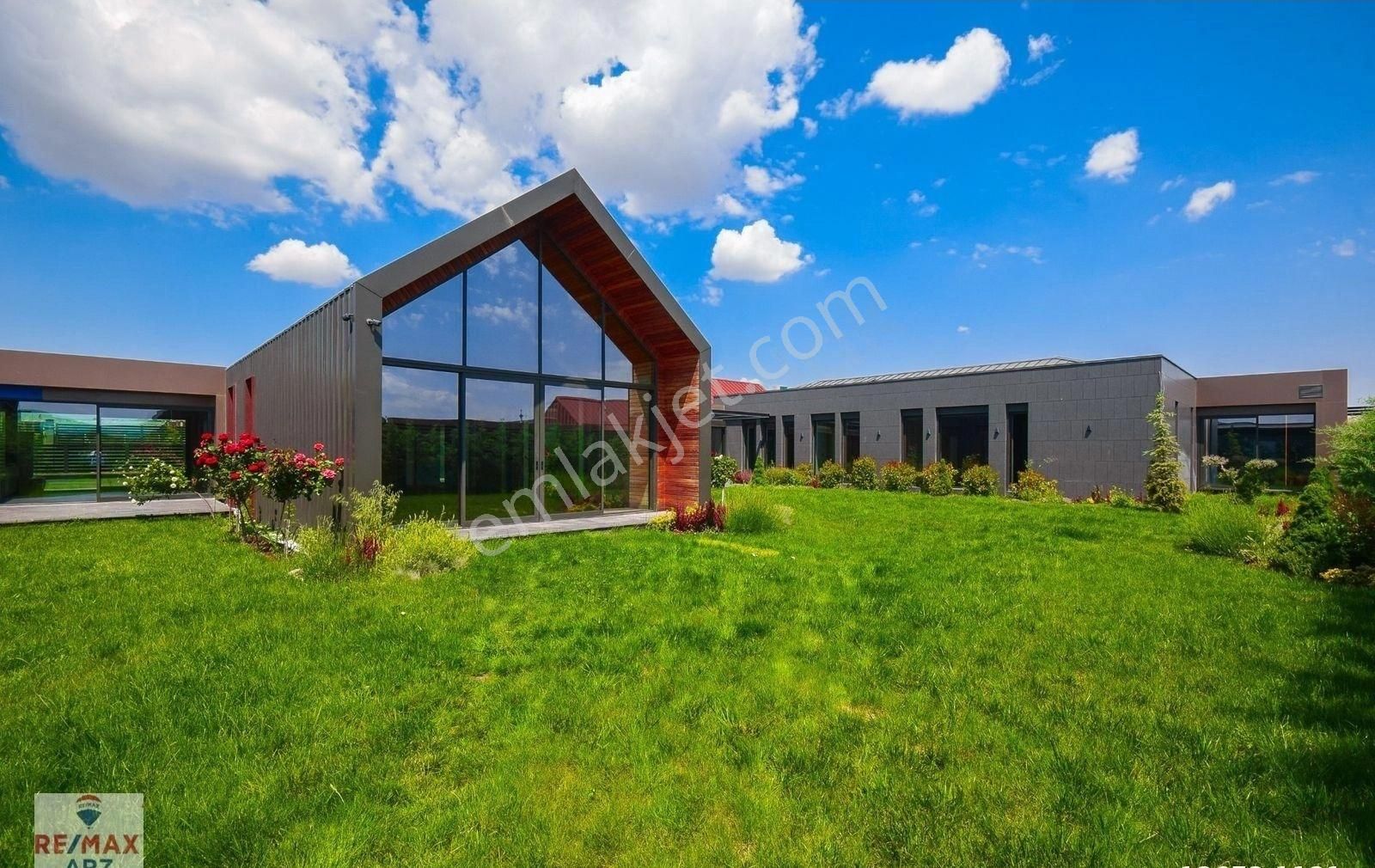 Gölbaşı Ballıkpınar'da Satılık Villa