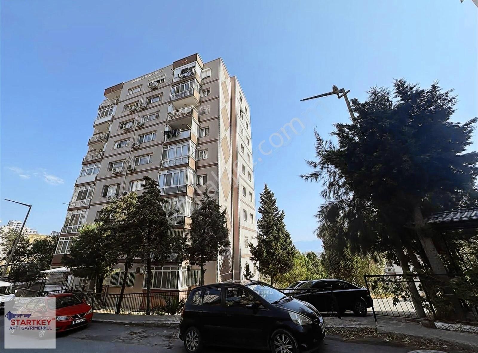 Çiğli Evka 5 Mahallesinde Körfez Manzaralı 2+1 Satılık Daire