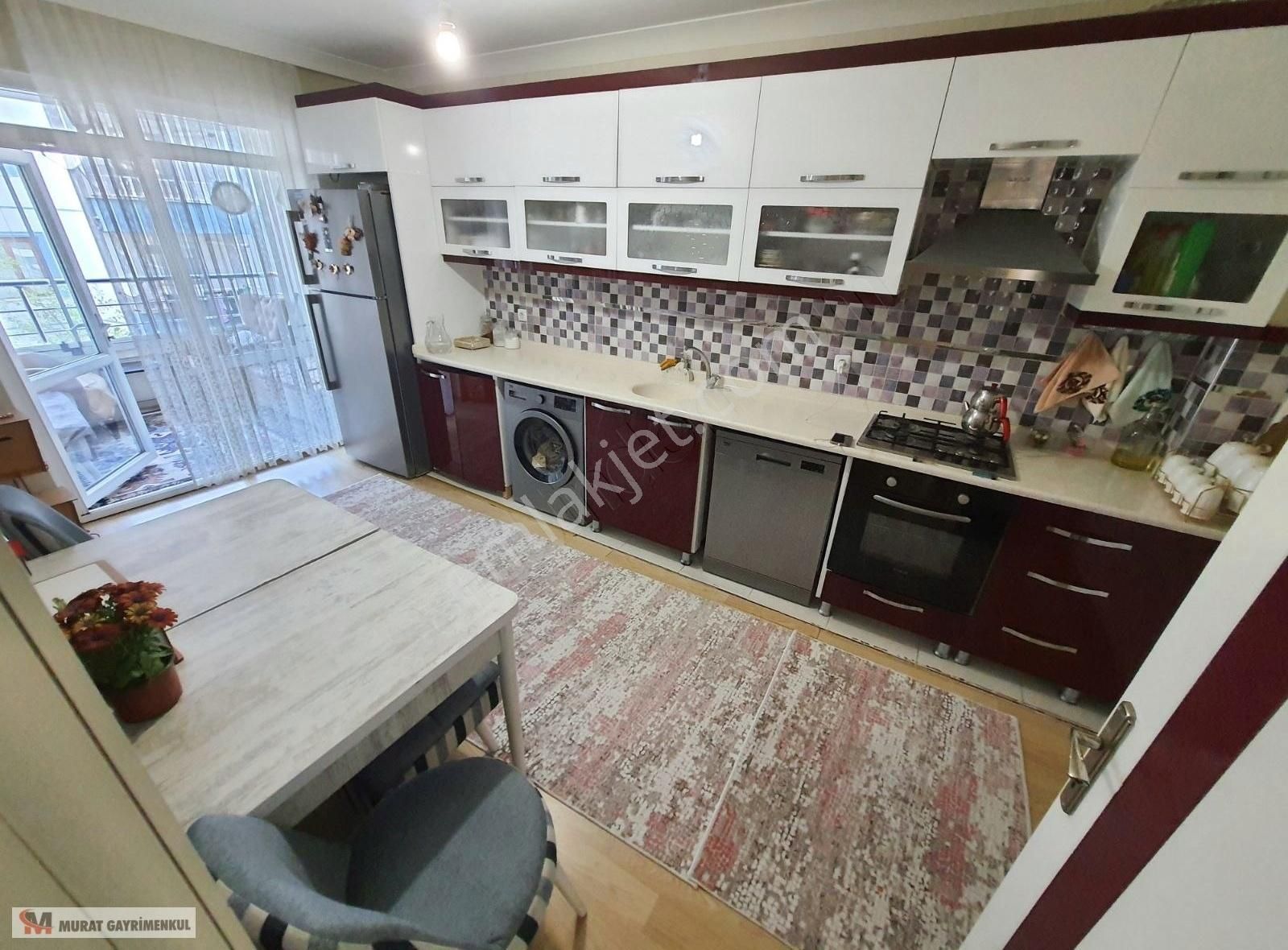 Fırsatı Kaçırma Butik Sitede Geniş Çift Banyo Güney Cpkatta 3+1