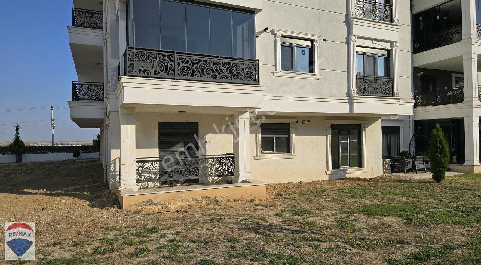 Lüleburgaz Neocity' De Kiralık Bahçekatı 3+1 Daire