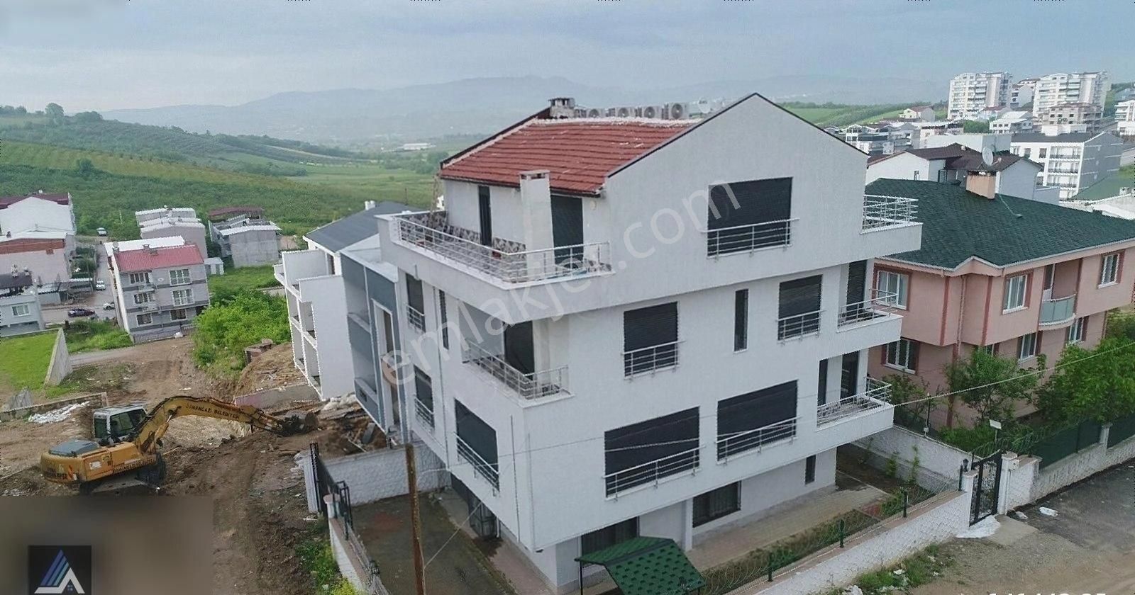 Antik Gruptan 8+2 Lüks Villa (asansörlü-manzaralı-özel Mimari)