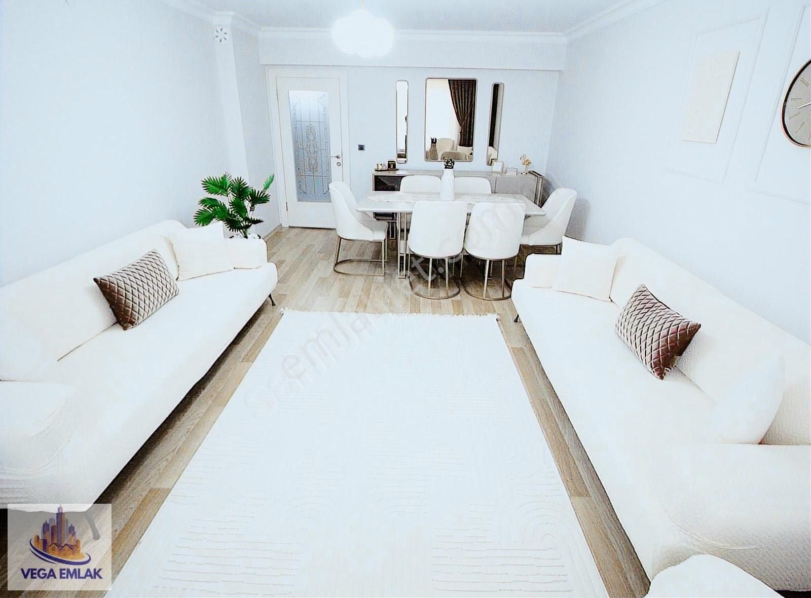 Vega Emlak'tan Protokole Yakın Merkezi Konumda Full Daire - Görsel 14