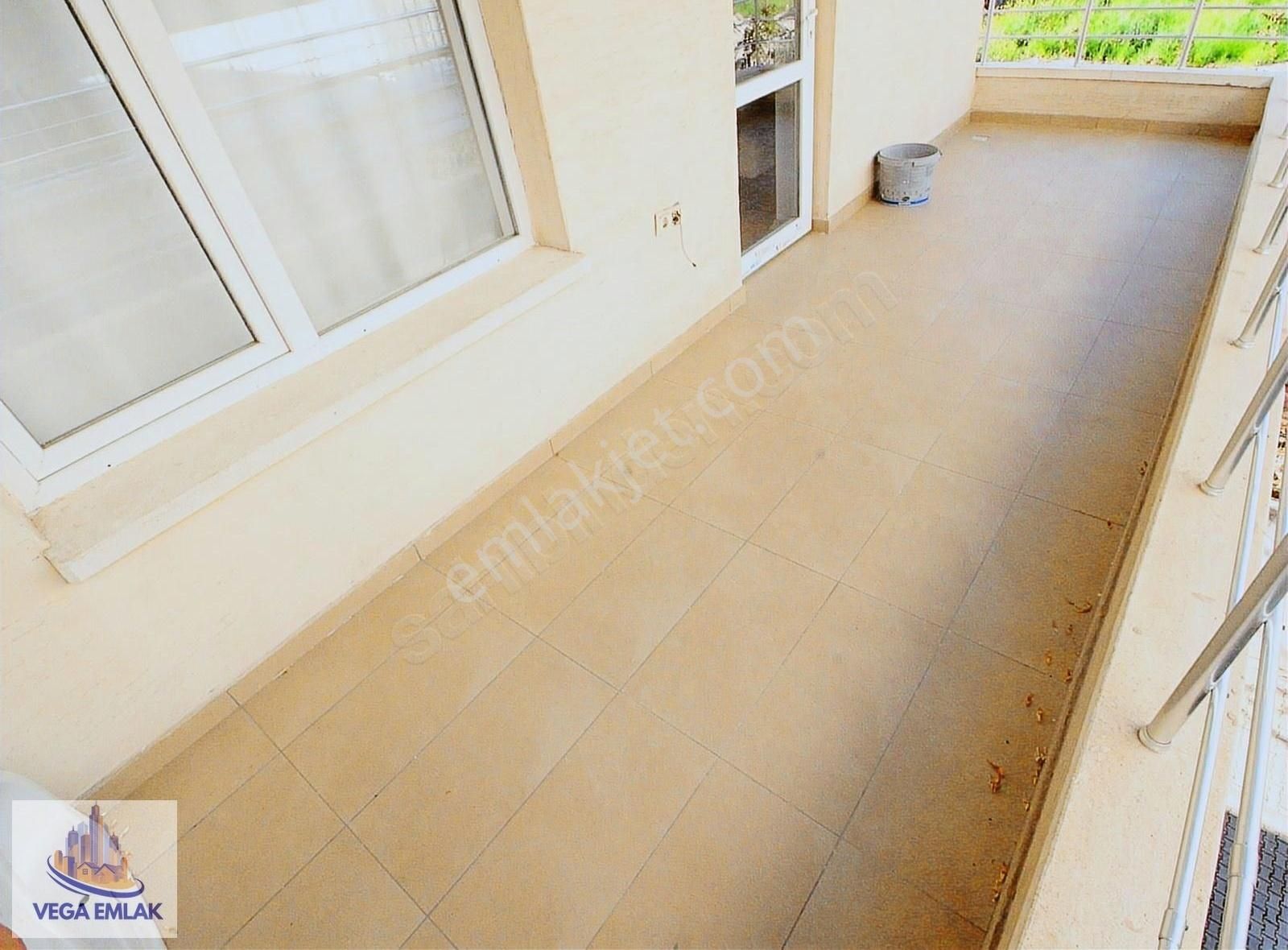 Vega Emlak'tan Protokole Yakın Merkezi Konumda Full Daire - Görsel 24