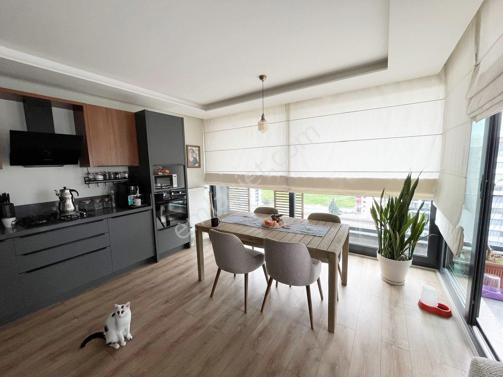 ░_*arcıty*_░den 34. Caddeye Sıfır 2+1 Ultra Lx Site İçi+doğalgaz - Görsel 4