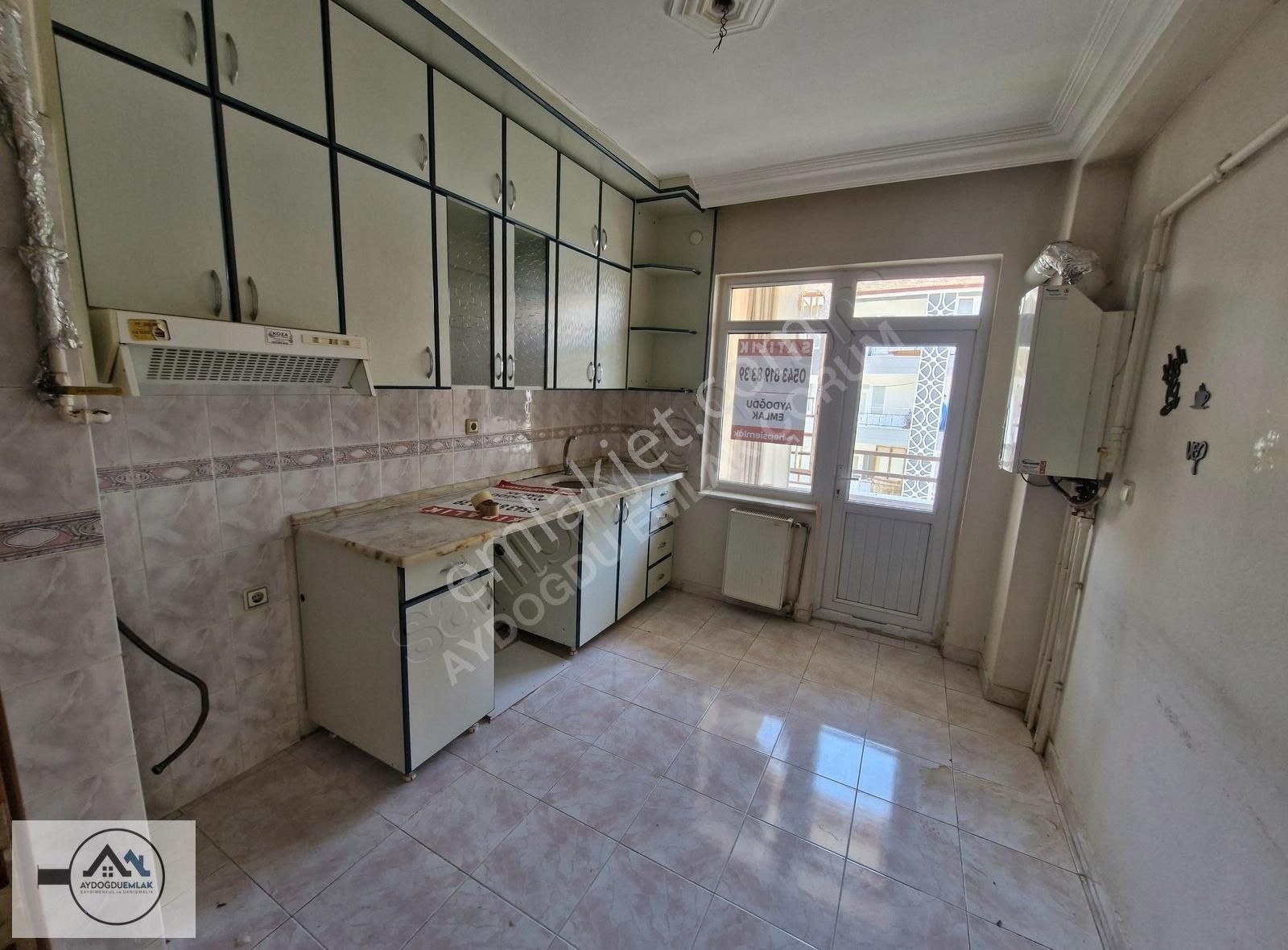 Aydoğdu'dan Ata Cad Üzeri 4+1 3kat Asansörlü Fırsat Daire