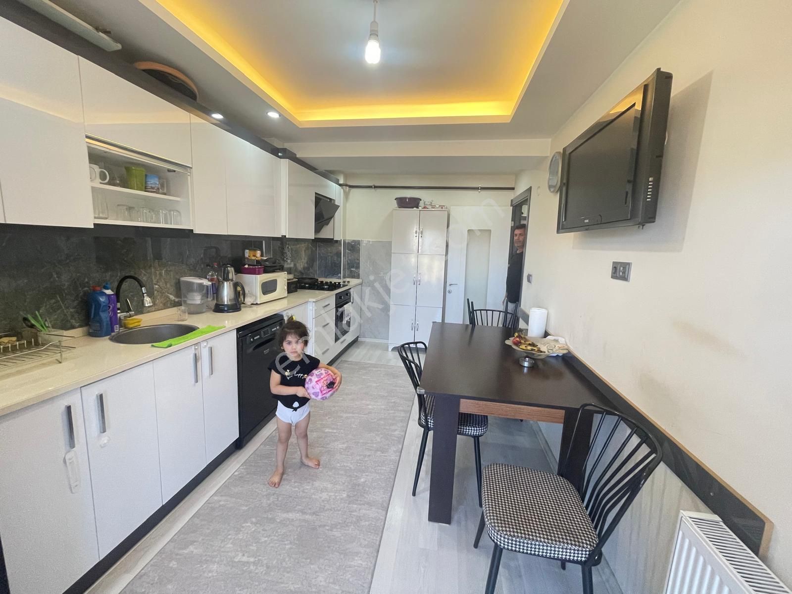 Eşiyok Gayrımenkul'den 7 Eylül Mh Geniş Kullanışlı 4+1 Satılık Dubleks Daire - Görsel 2