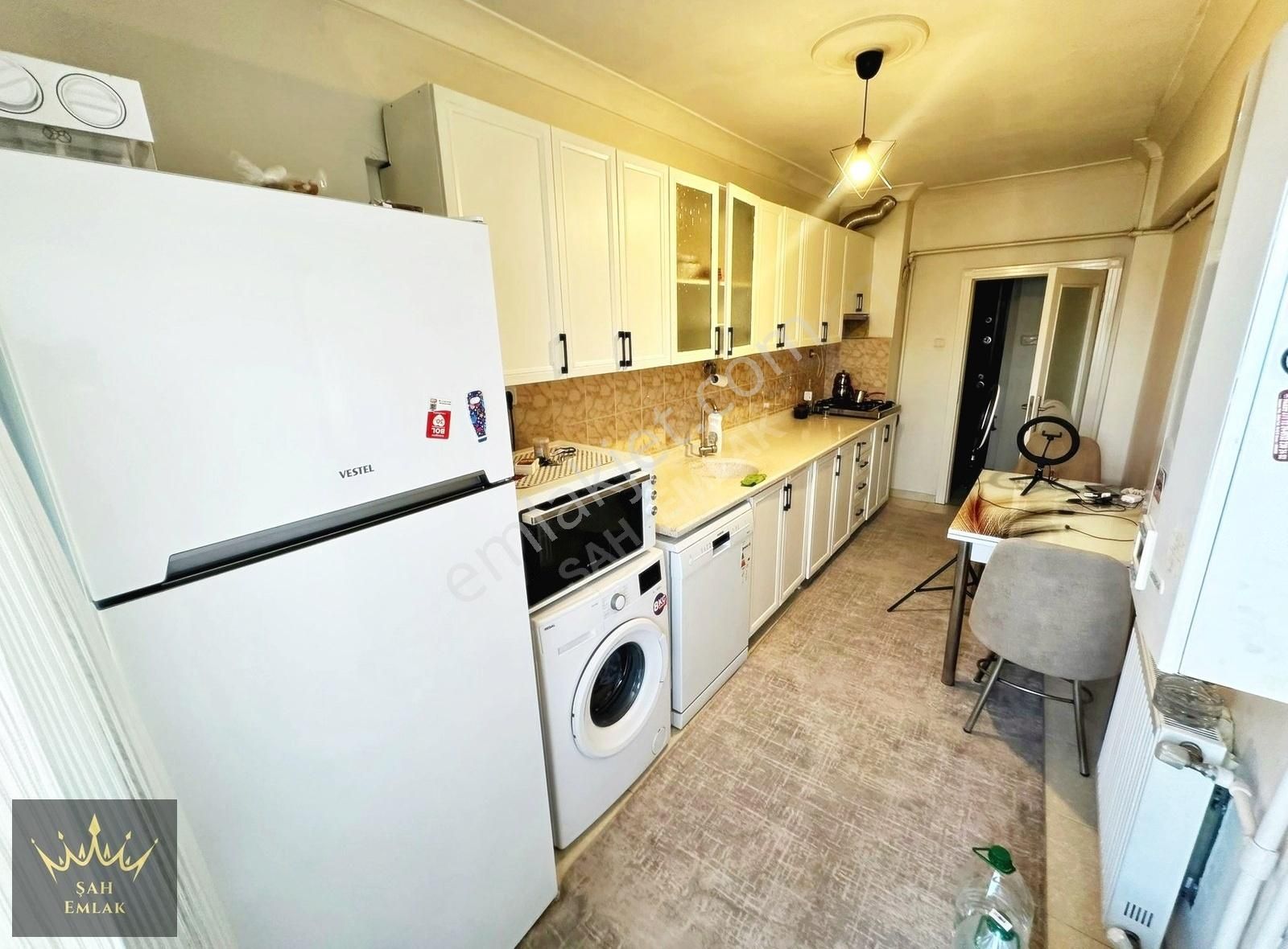 Şah Emlak'tan İstasyon Mh.'de 3+1 115m² Masrafsız Satılık Daire