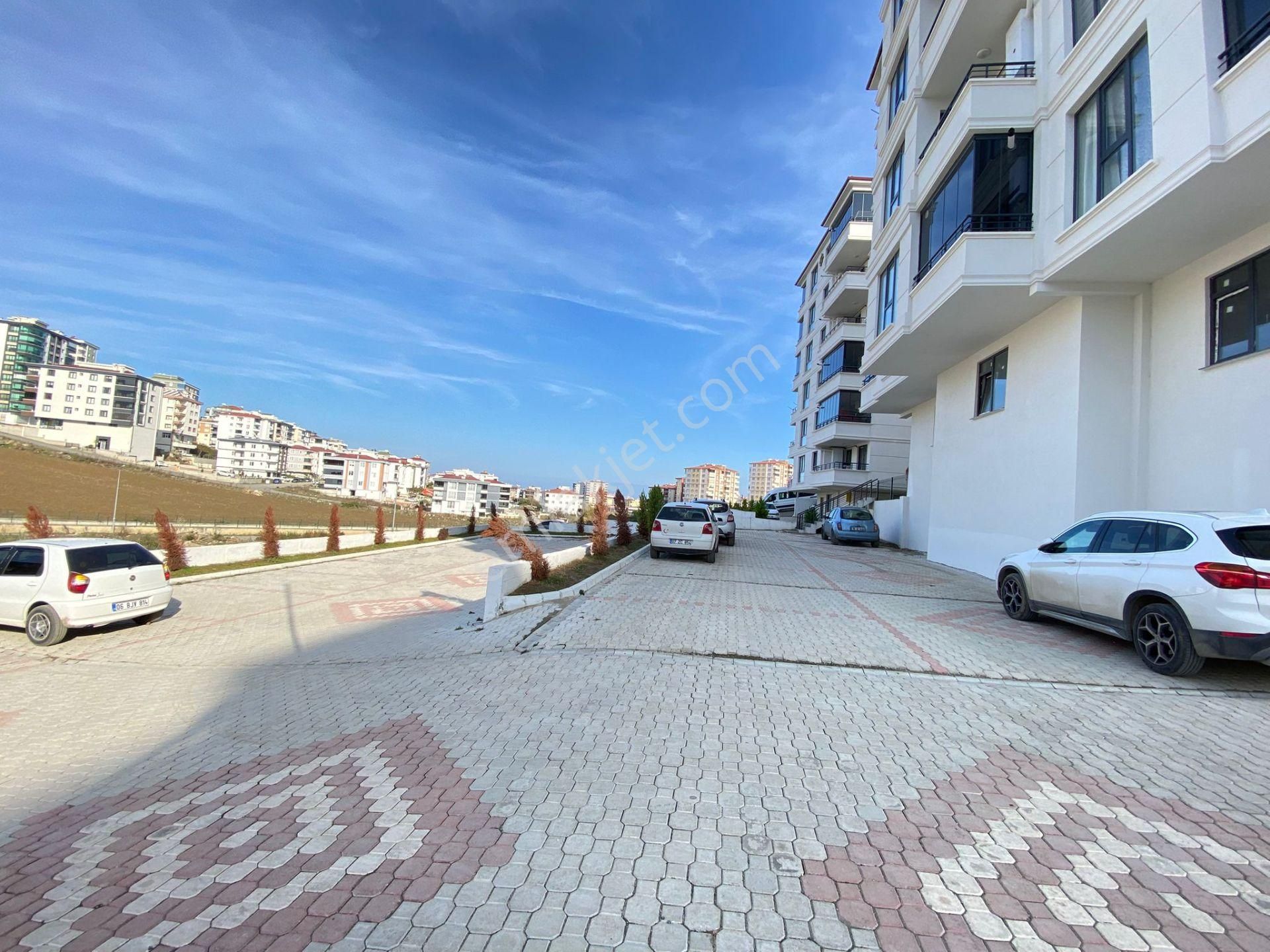 Nş Gayrimenkul İstiklal Mah.kiralık Boş 1+1