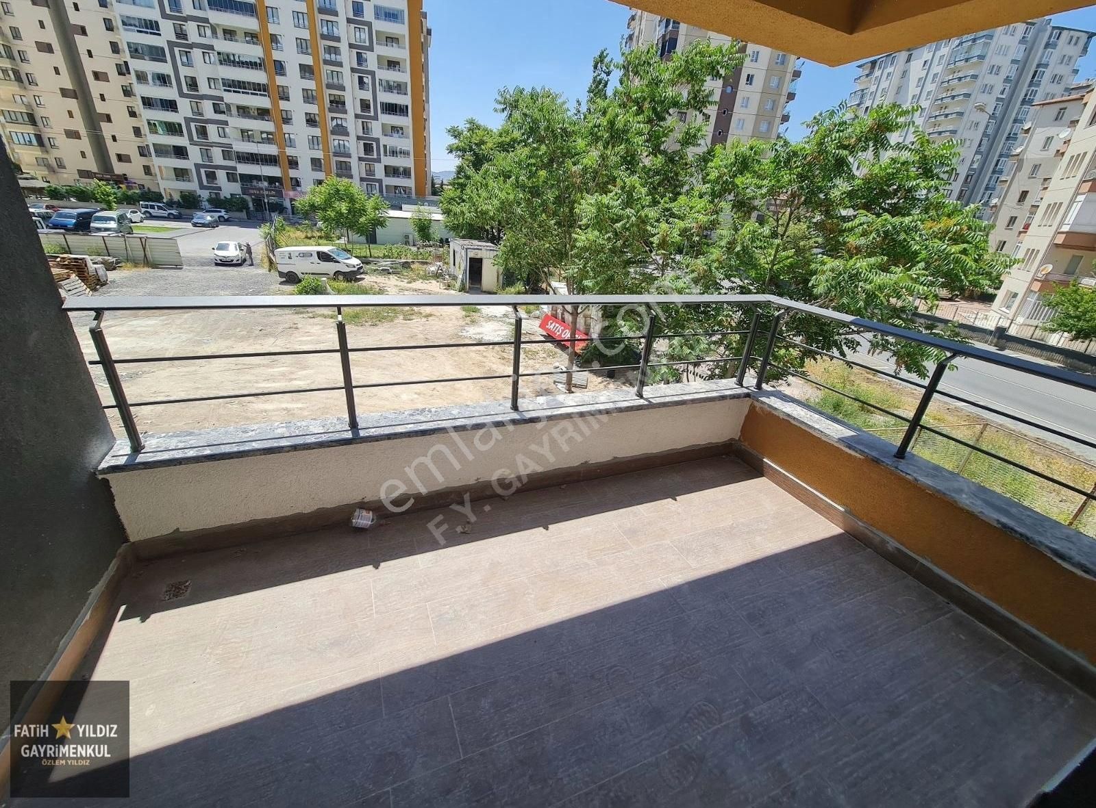 Gültepe Mahallesi En Yapıda 4+0 Fırsat Ara Kat Lüks Daire