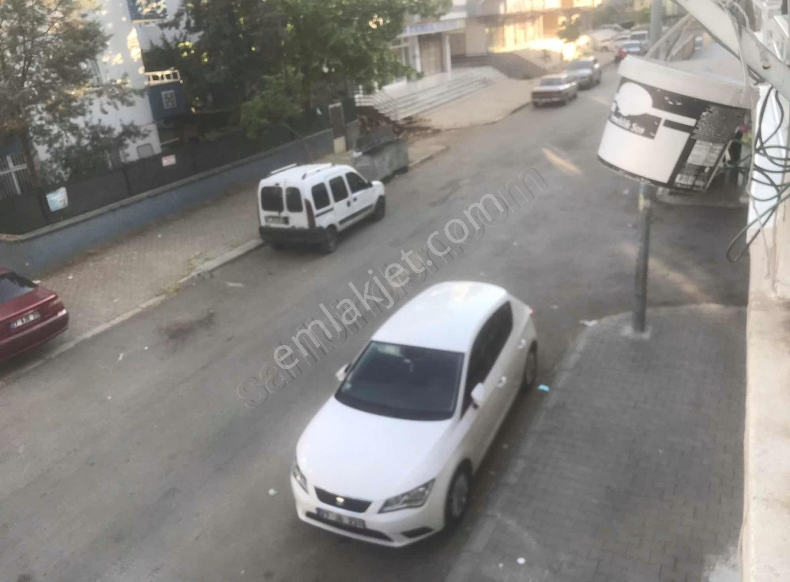 Fatih Gayrimenkulden Şafak Sitesi Satlık 3+1 Daire+2 Adet Dükkan - Görsel 19