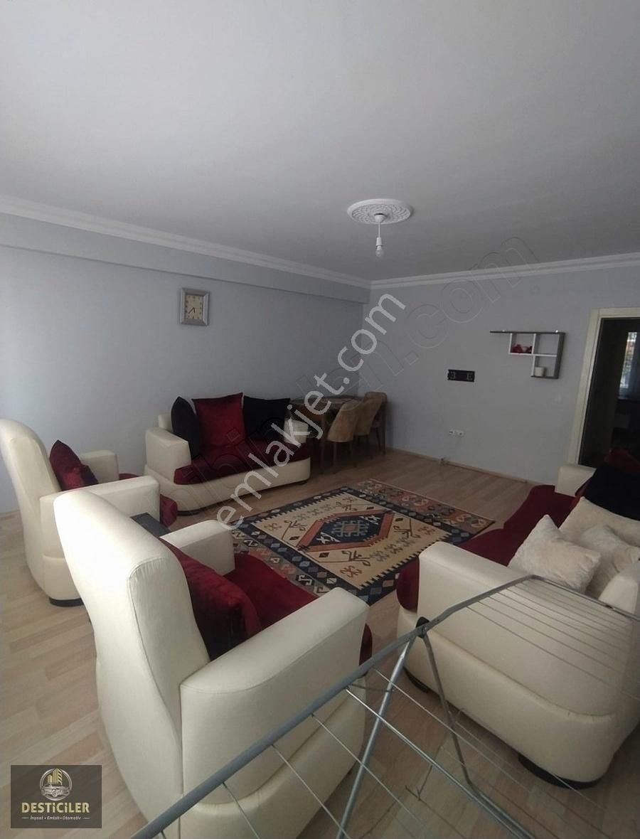 Hg-115 Çamlıca Mah. Gündüz Ökçün Blv. Yanı Eşyalı Kiralık 2+1