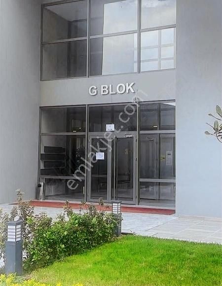 Remax'den Odul Istanbul Projesi Metrobüse Yakın 1+1 Kiralık