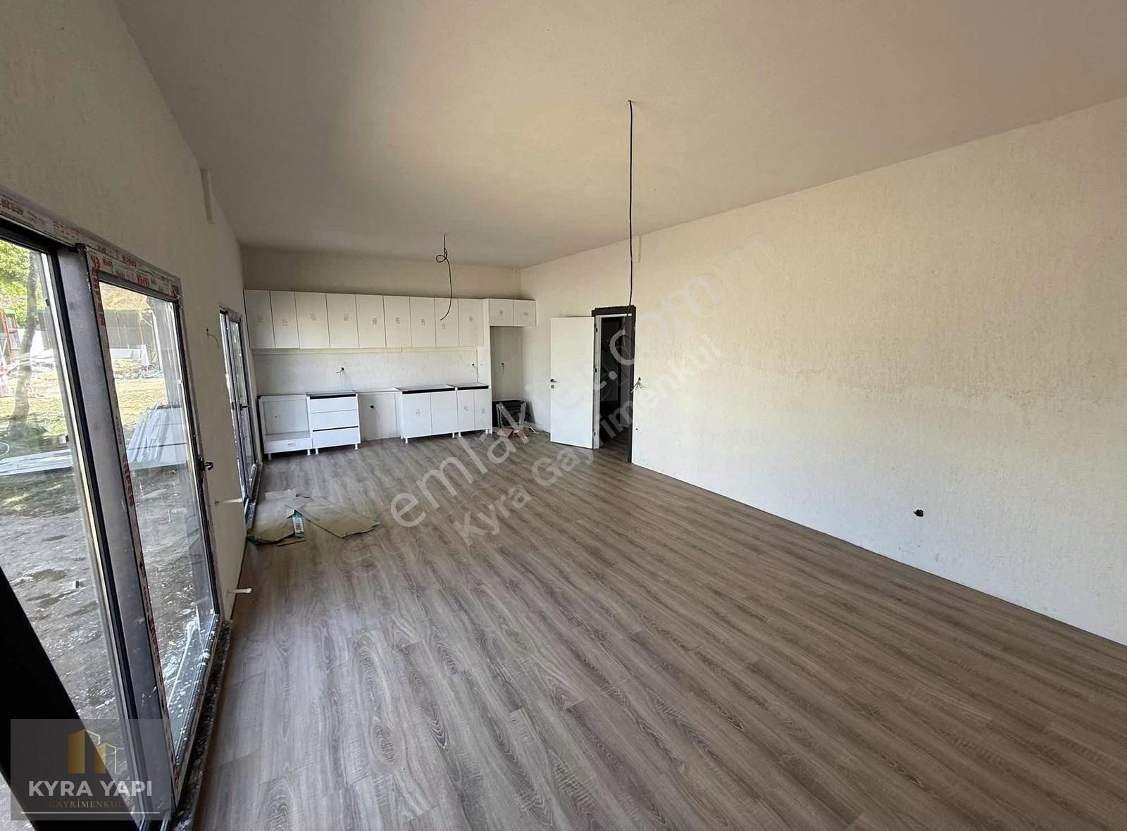 Kyra Yapı Dan Butik Sitede Villa Tadında Müstakil Bahçeli