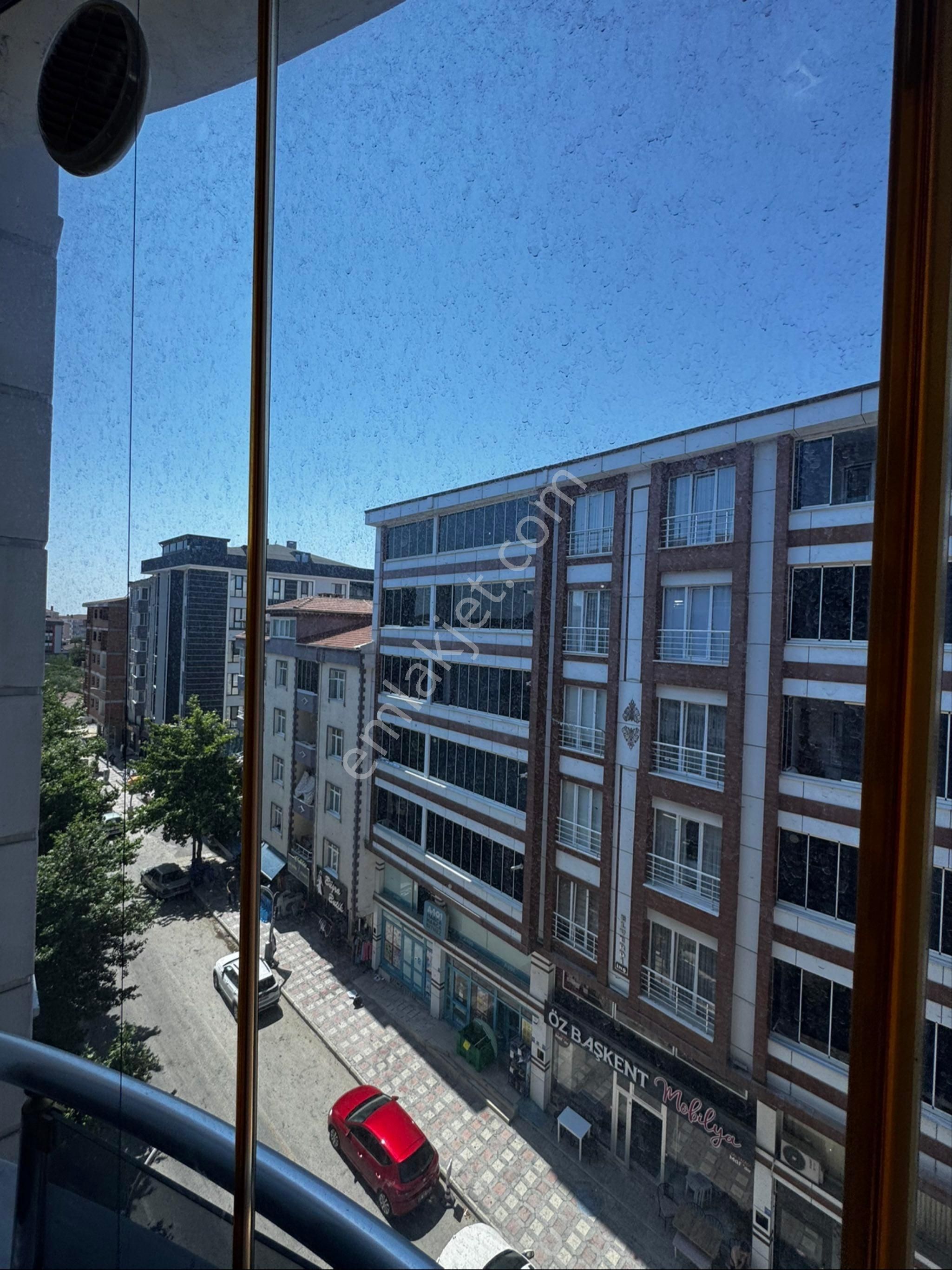 Şehrin Merkezinde 120 M² Daire! Pazarlık Mevcut