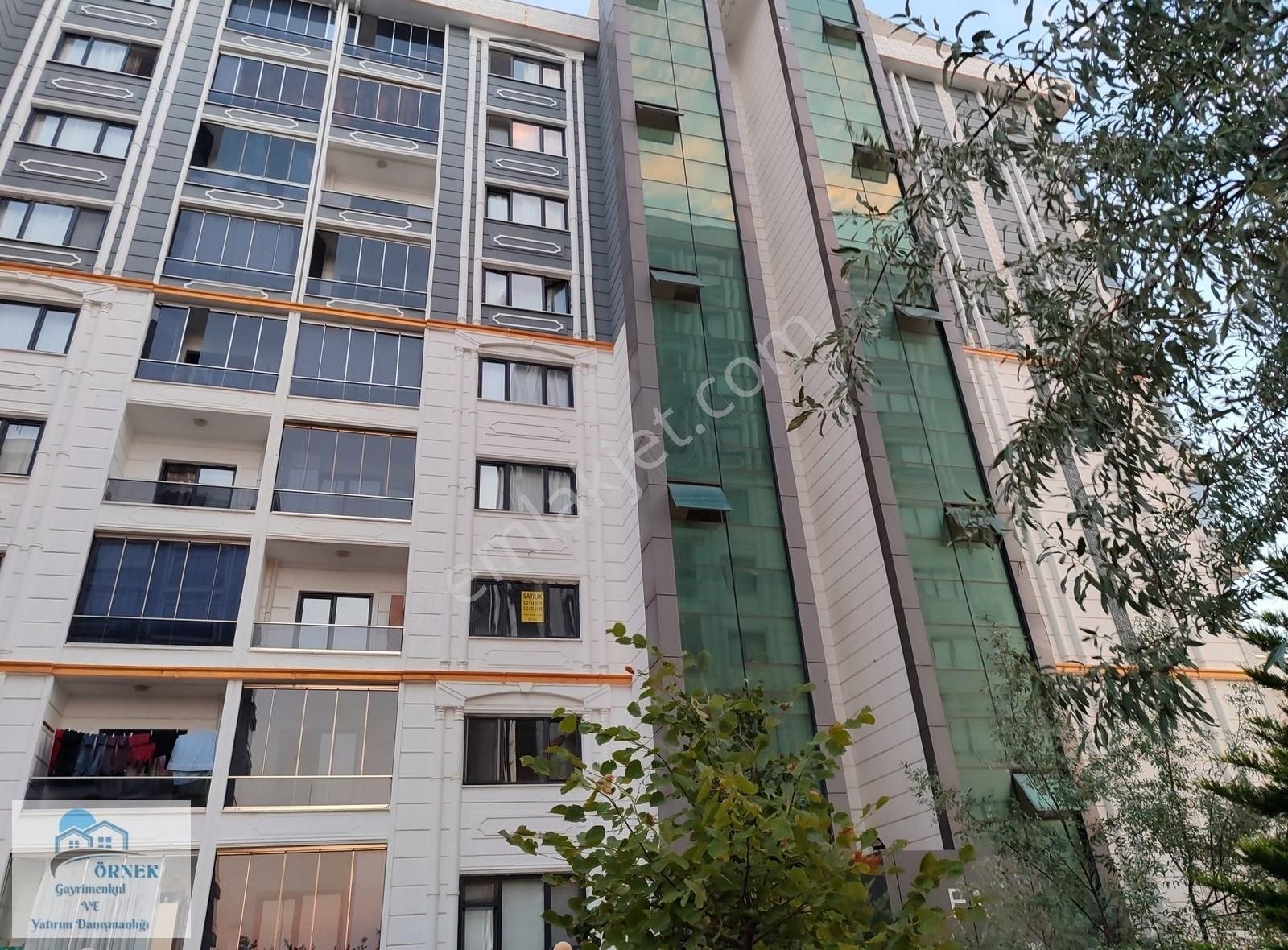 Çaydaçıra Mah Vadipark Sitesinde Satılık 3+1 Lüks Ara Kat Daire