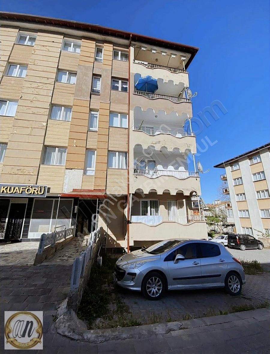 Alfin Gayrimenkul'den Kümbet Mah. Cadde Üstü Satılık 2+1 Daire
