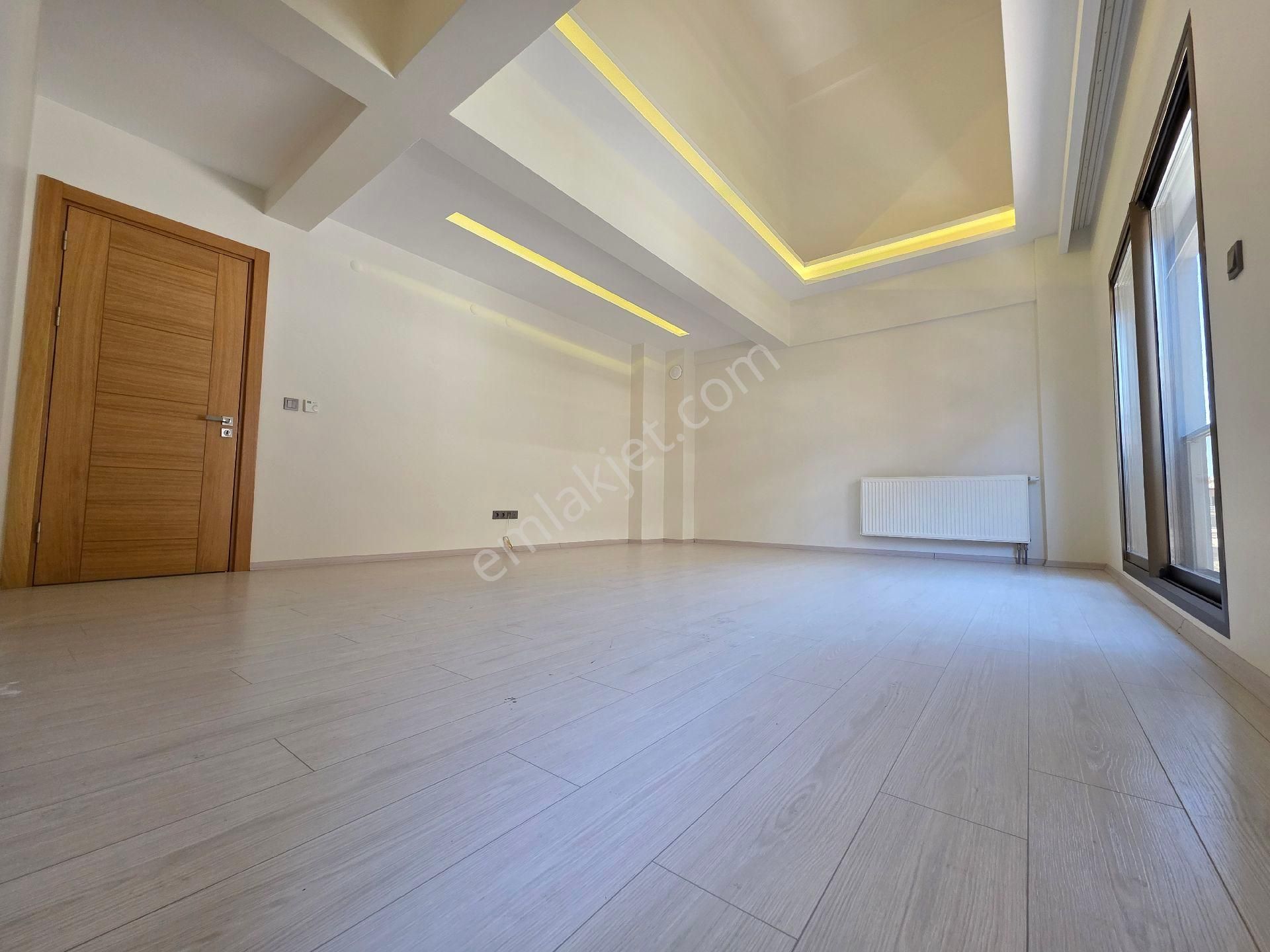 Yalı Mah Ara Kat 3+1 - 210m2 Kiralık Dubleks Lüks Daire