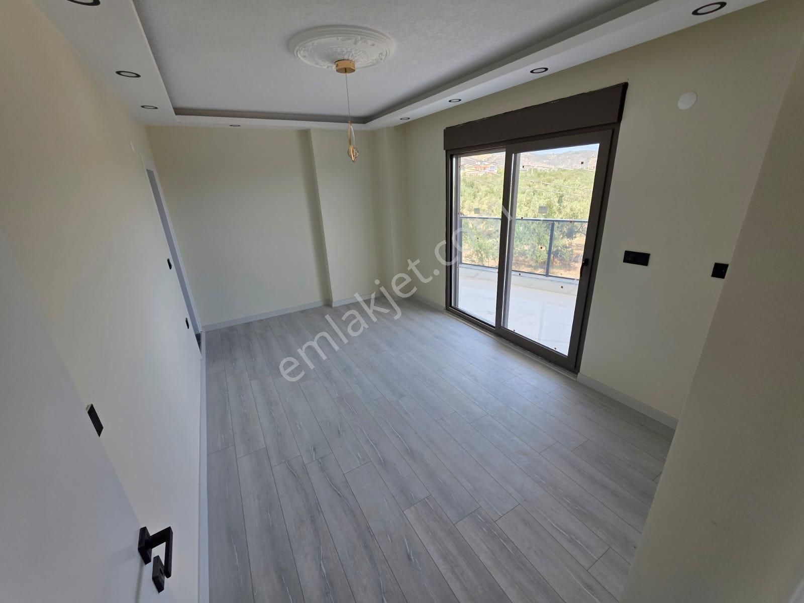 Irmaksudan Güre De Deniz Ve Dağ Manzaralı Satılık 4+1 Villa - Görsel 14