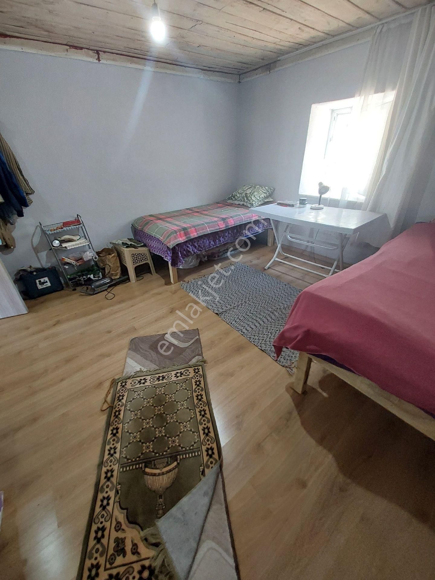 Nazilli Beğerlide 785 Metrekare Bahçe İçinde 2+1 Tadilatlı Köy Evi - Görsel 11