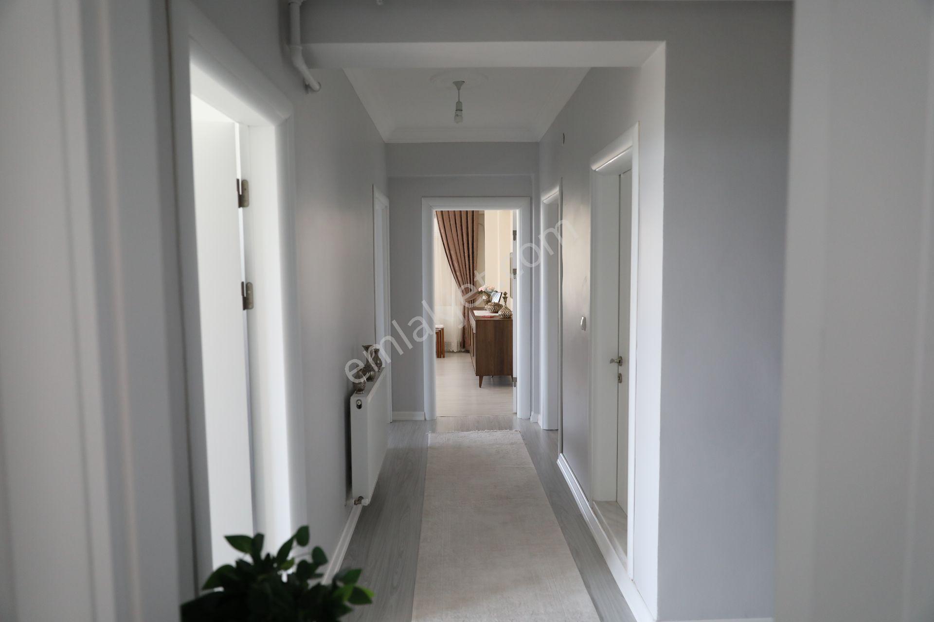 Sinop,ada Mahallesi 3 Oda 1 Salon, 145 M2 Satılık Daire - Görsel 8