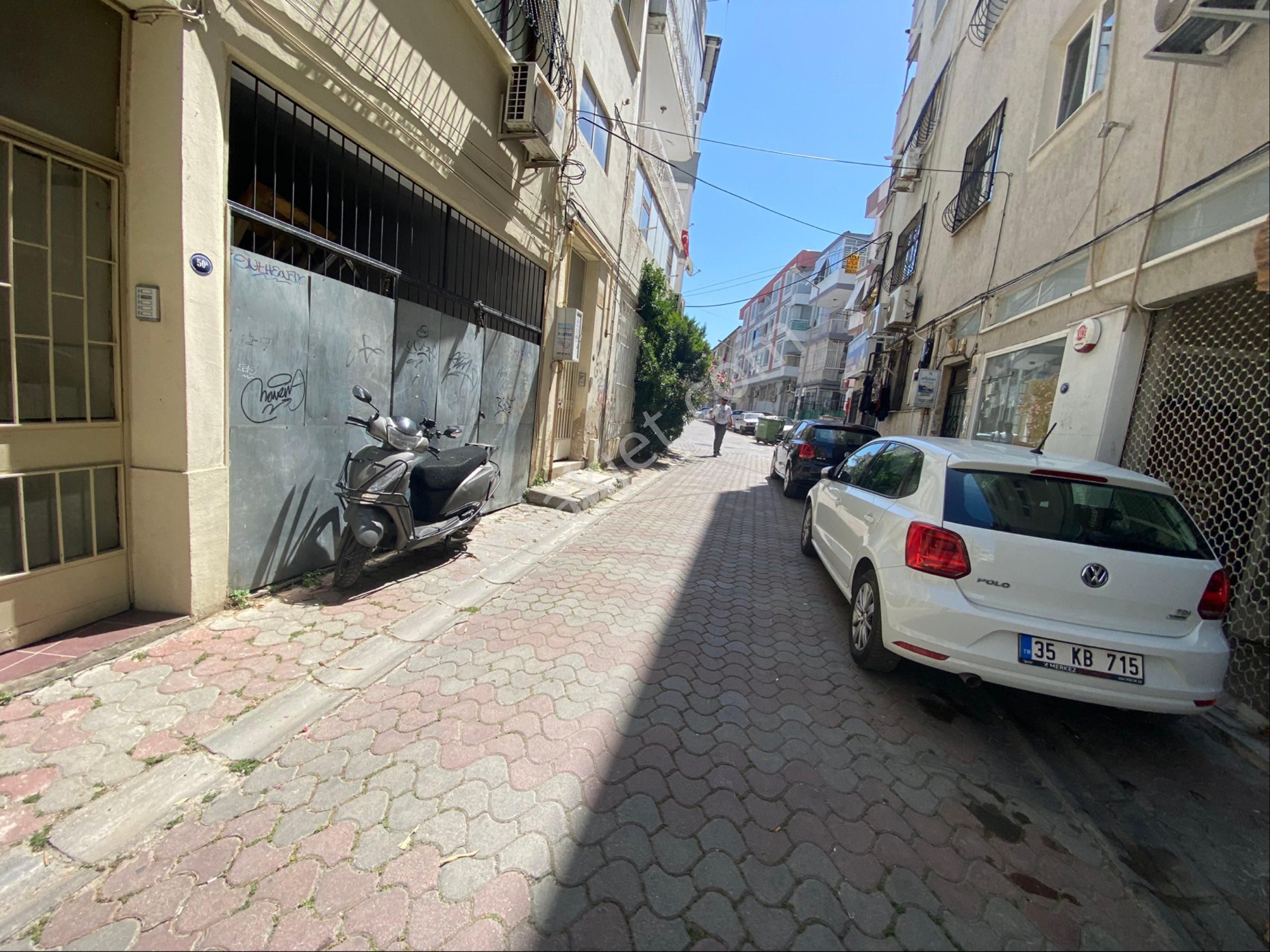 Kılıçreis Parkı Köşesinde Satılık Dükkan - Görsel 9