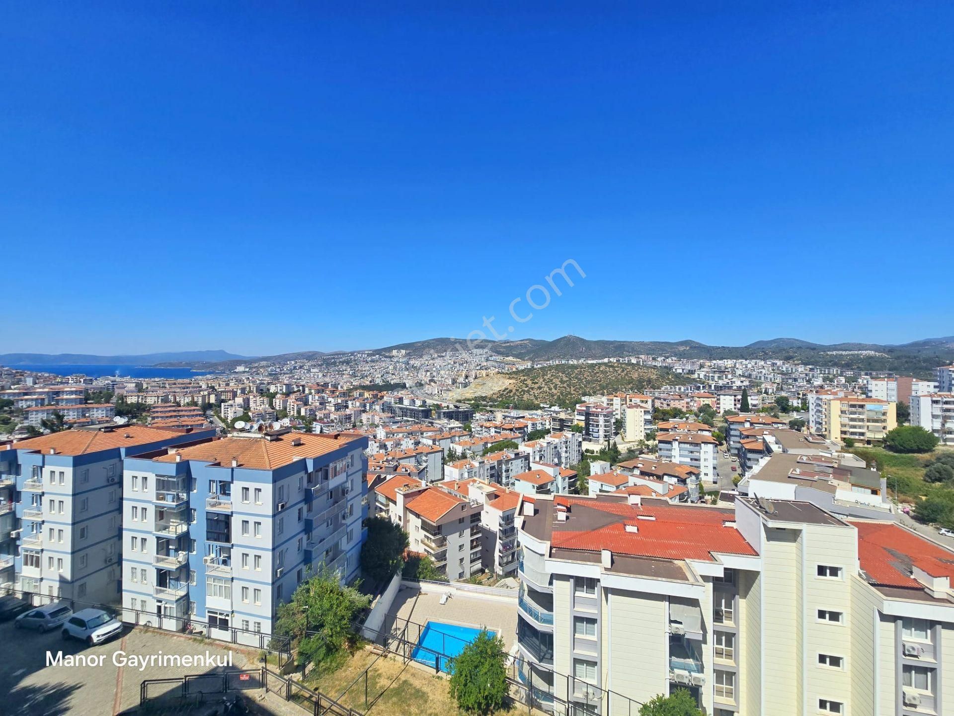 Kuşadası Kadınlar Denizi Mah. Manzaralı 3+1 Daire