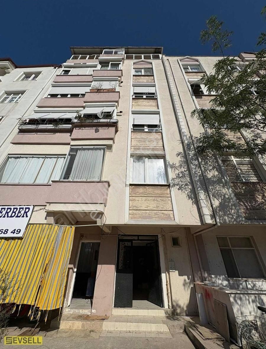 Evsell'den Çınarcık'ta Deniz Manzaralı Satılık 2+2 Üst Dubleks